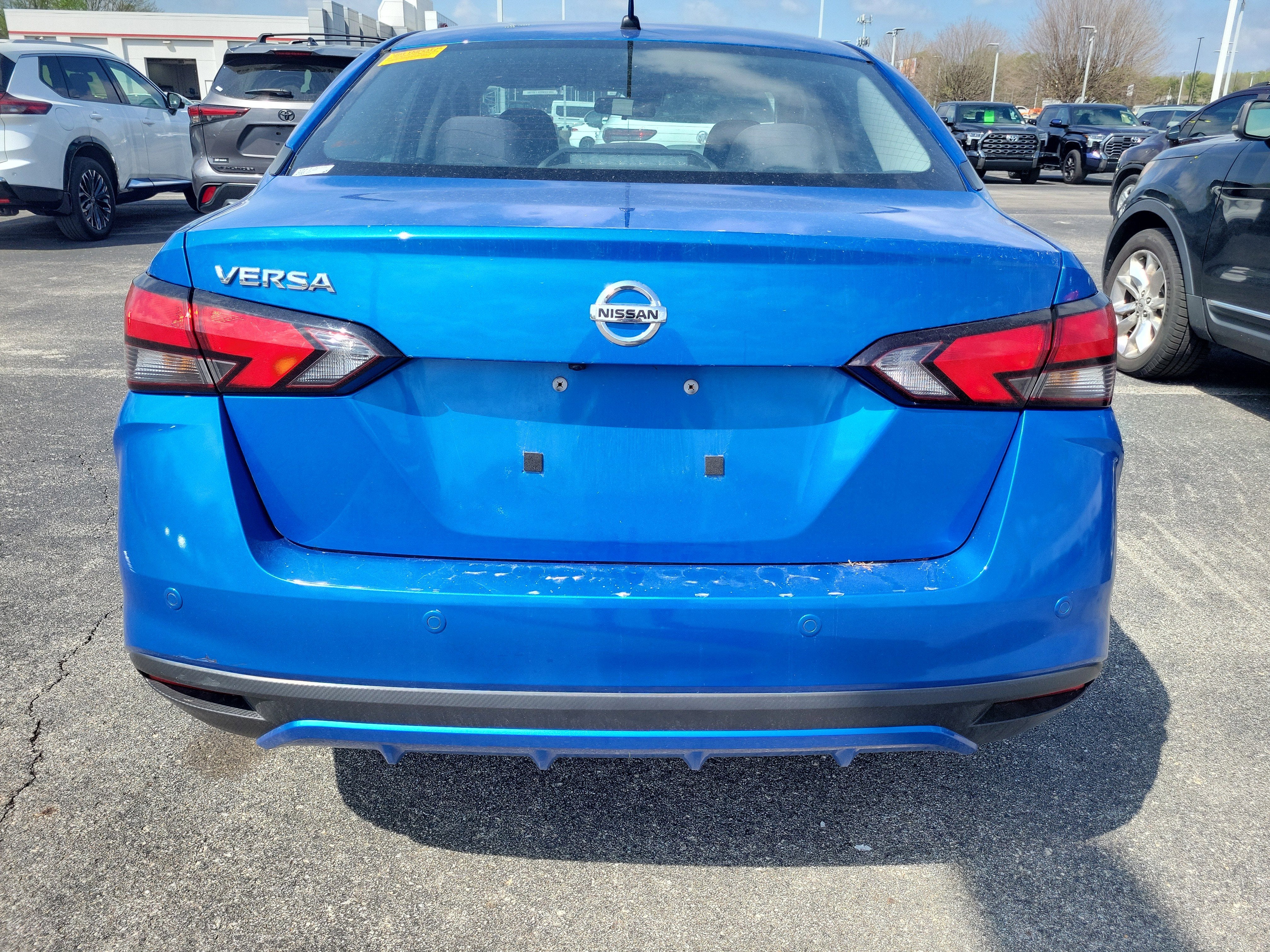 2022 Nissan Versa S
