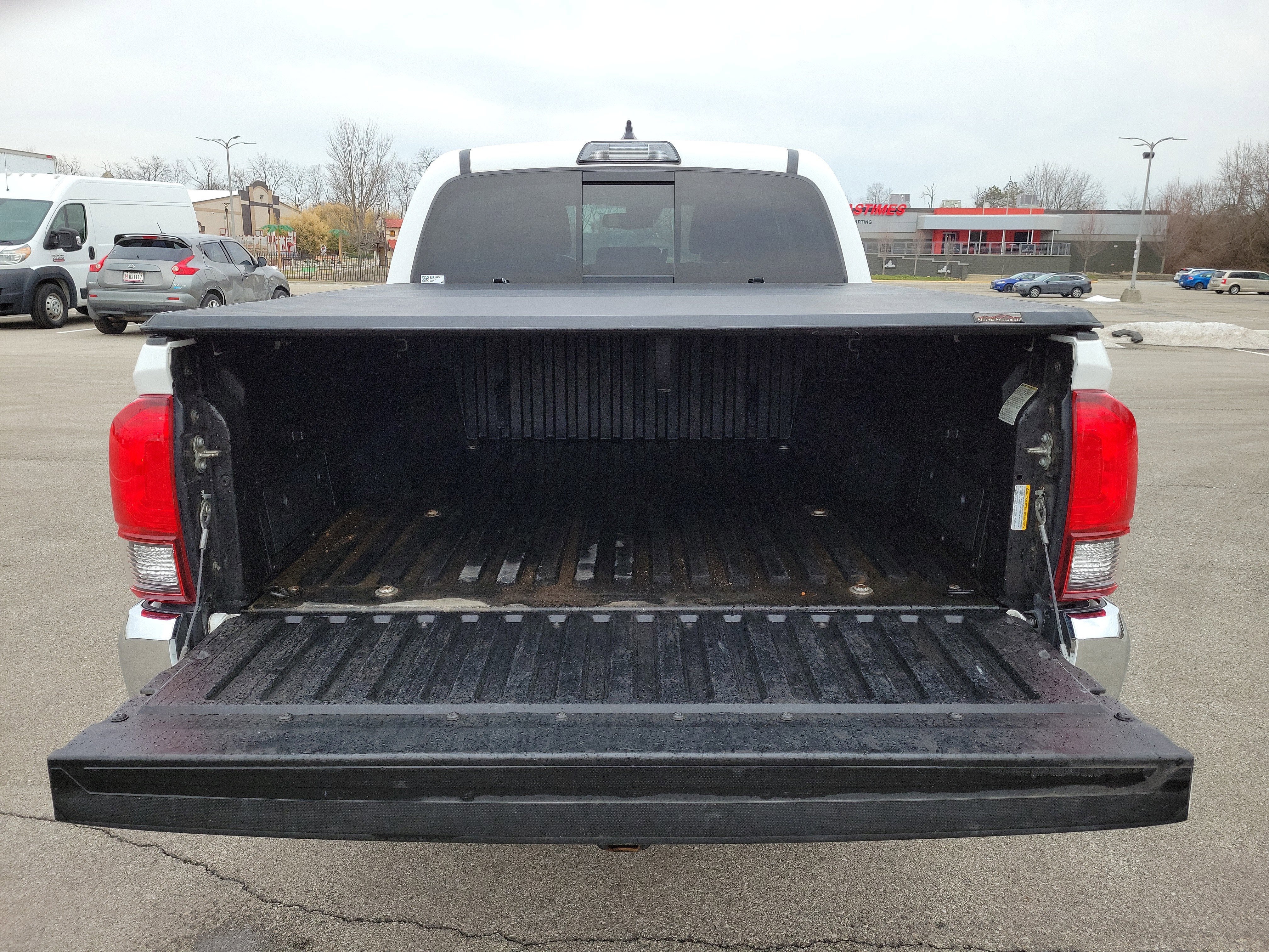 2018 Toyota Tacoma SR5