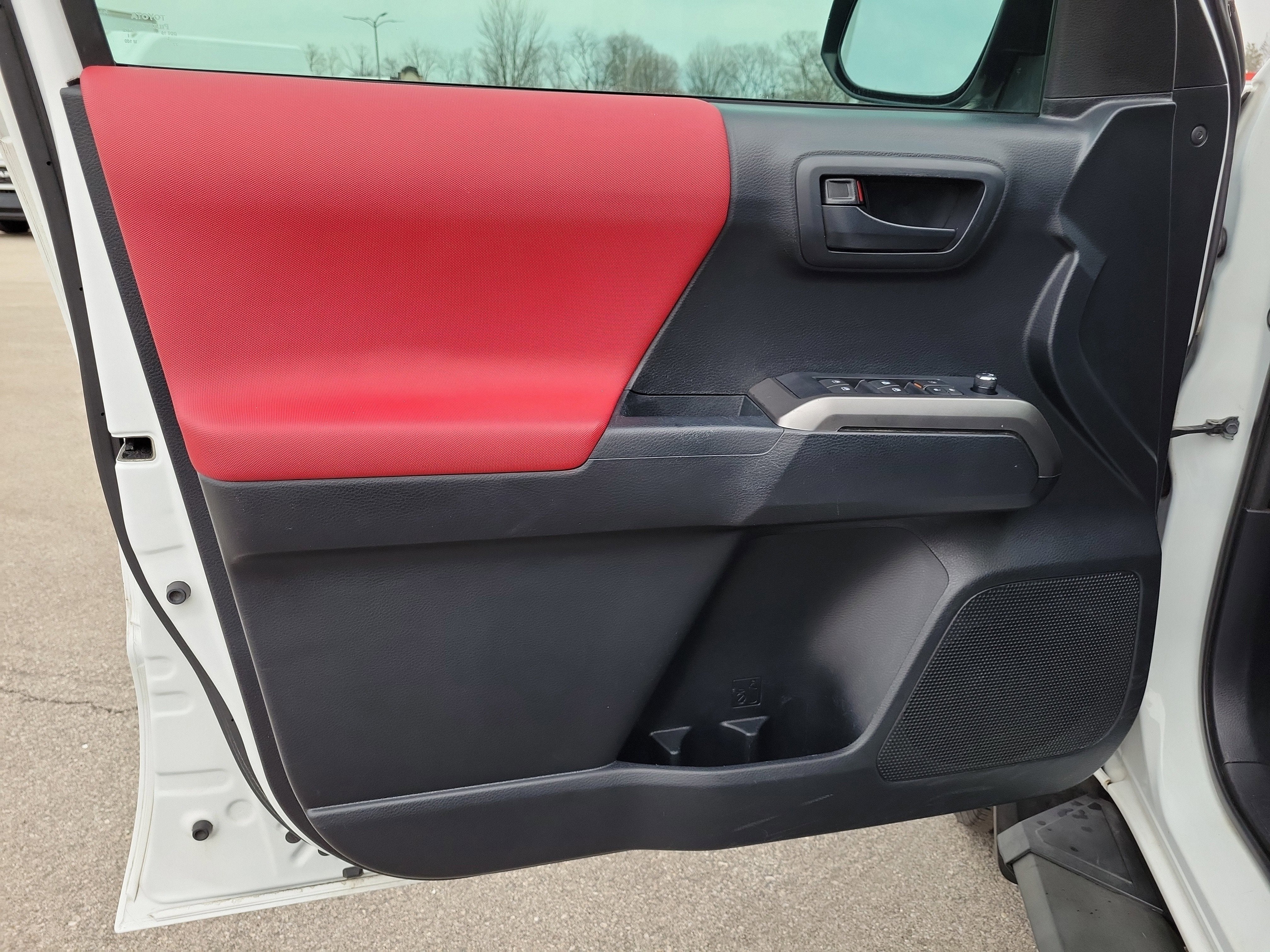 2018 Toyota Tacoma SR5