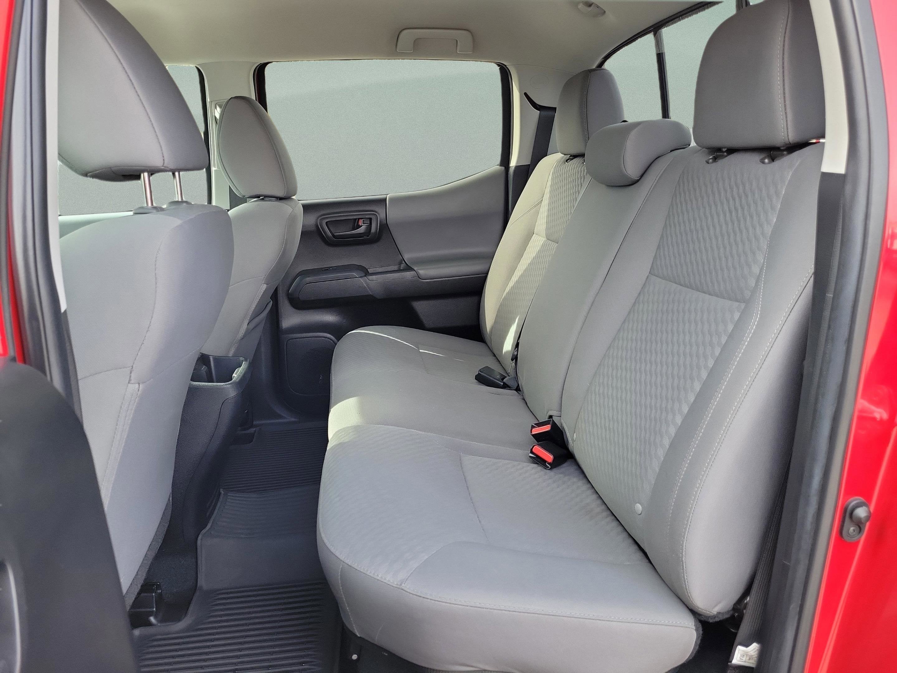 2022 Toyota Tacoma 4WD SR