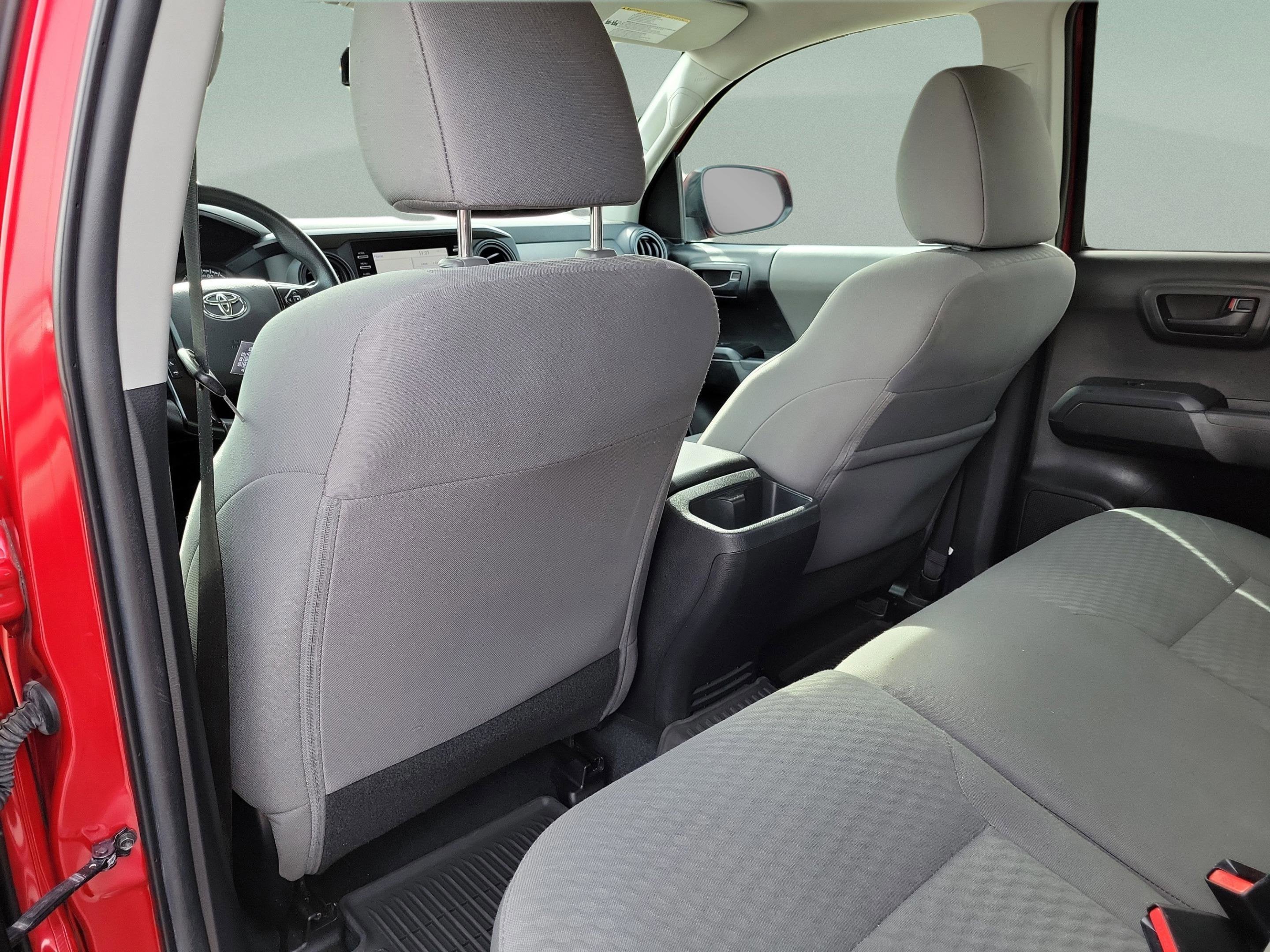 2022 Toyota Tacoma 4WD SR