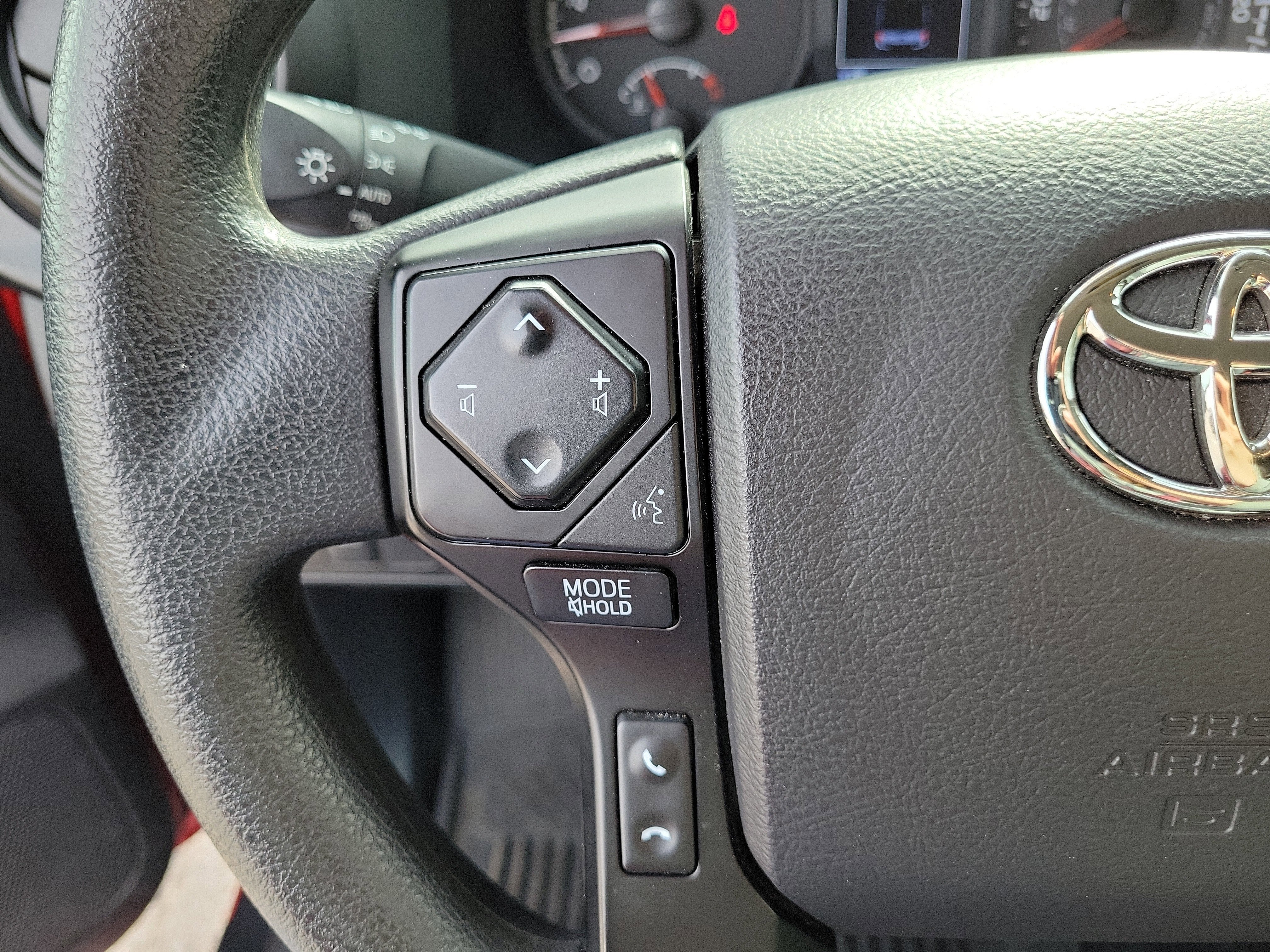 2022 Toyota Tacoma 4WD SR