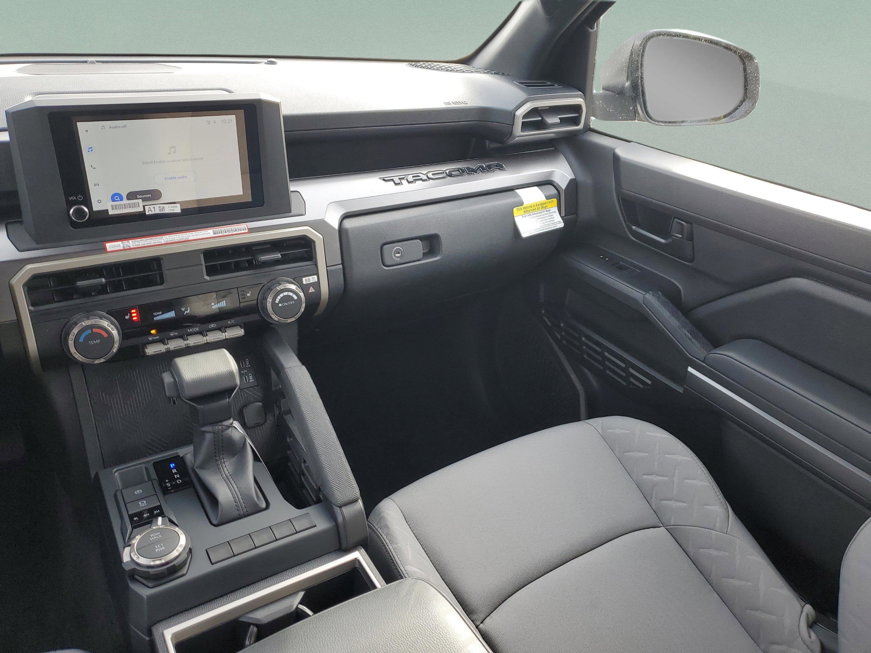 2025 Toyota Tacoma 4WD SR5