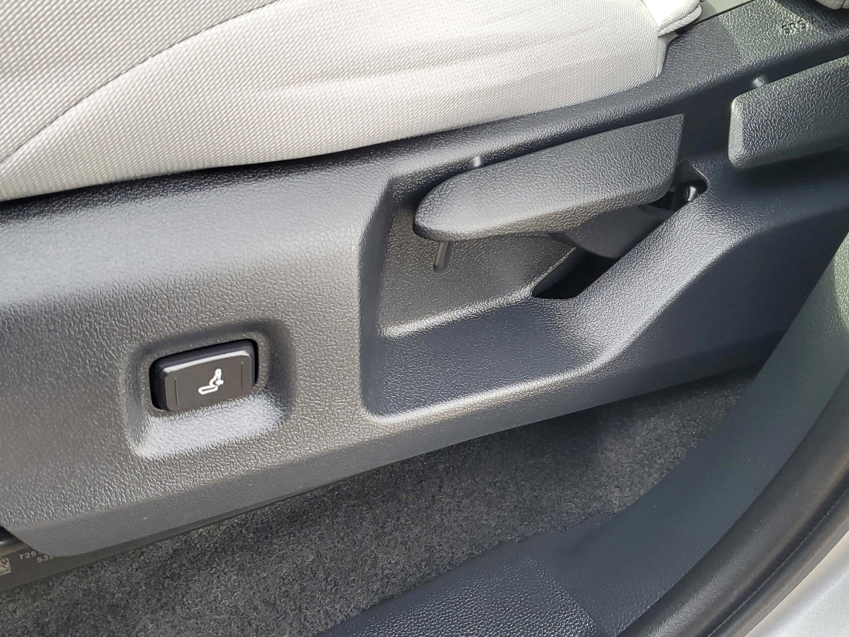 2025 Toyota Tacoma 4WD SR5