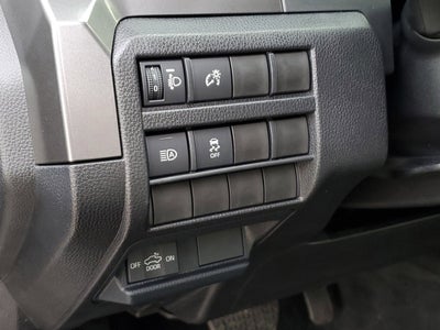 2025 Toyota Tacoma 4WD SR5