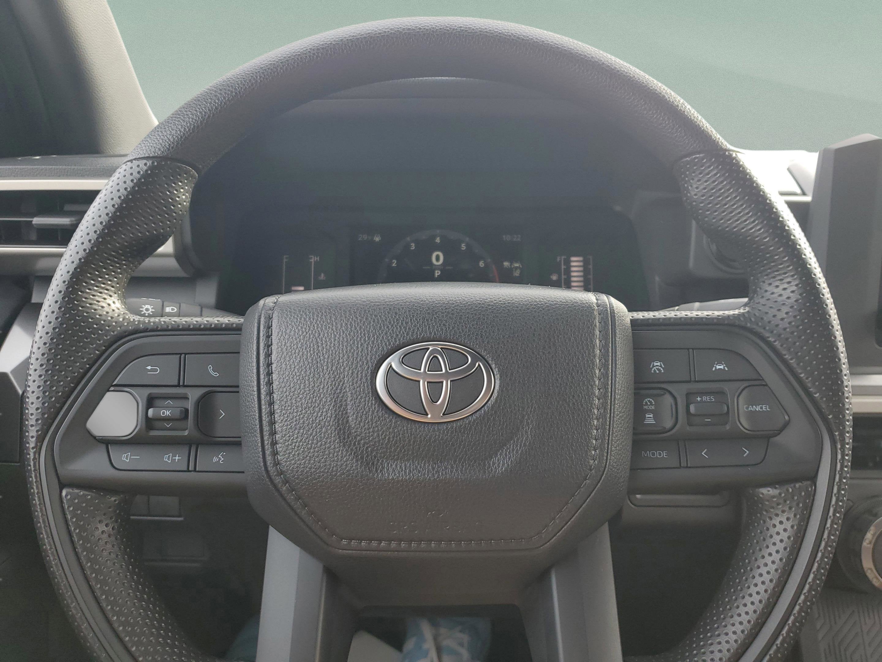 2025 Toyota Tacoma 4WD SR5