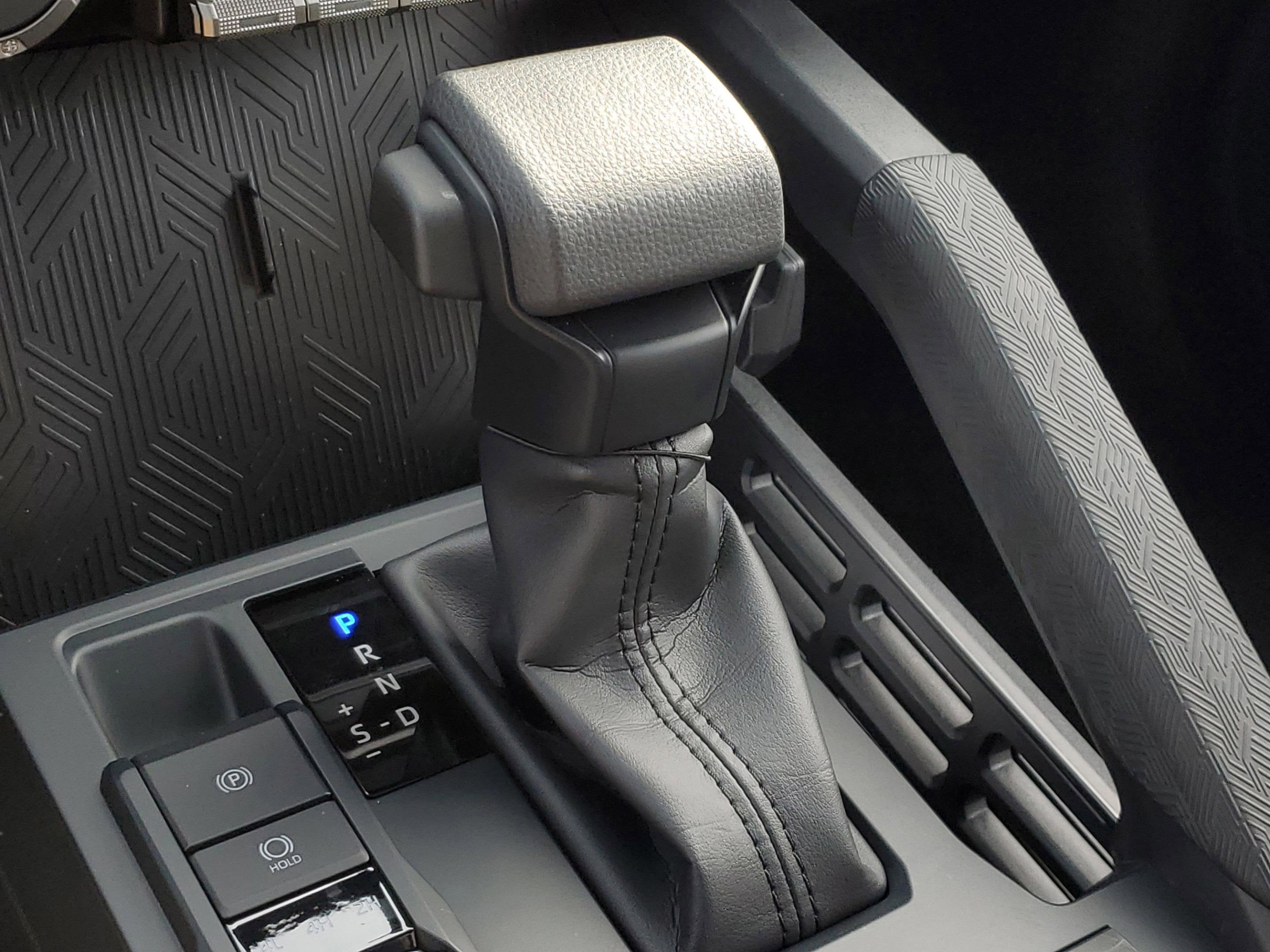 2025 Toyota Tacoma 4WD SR5