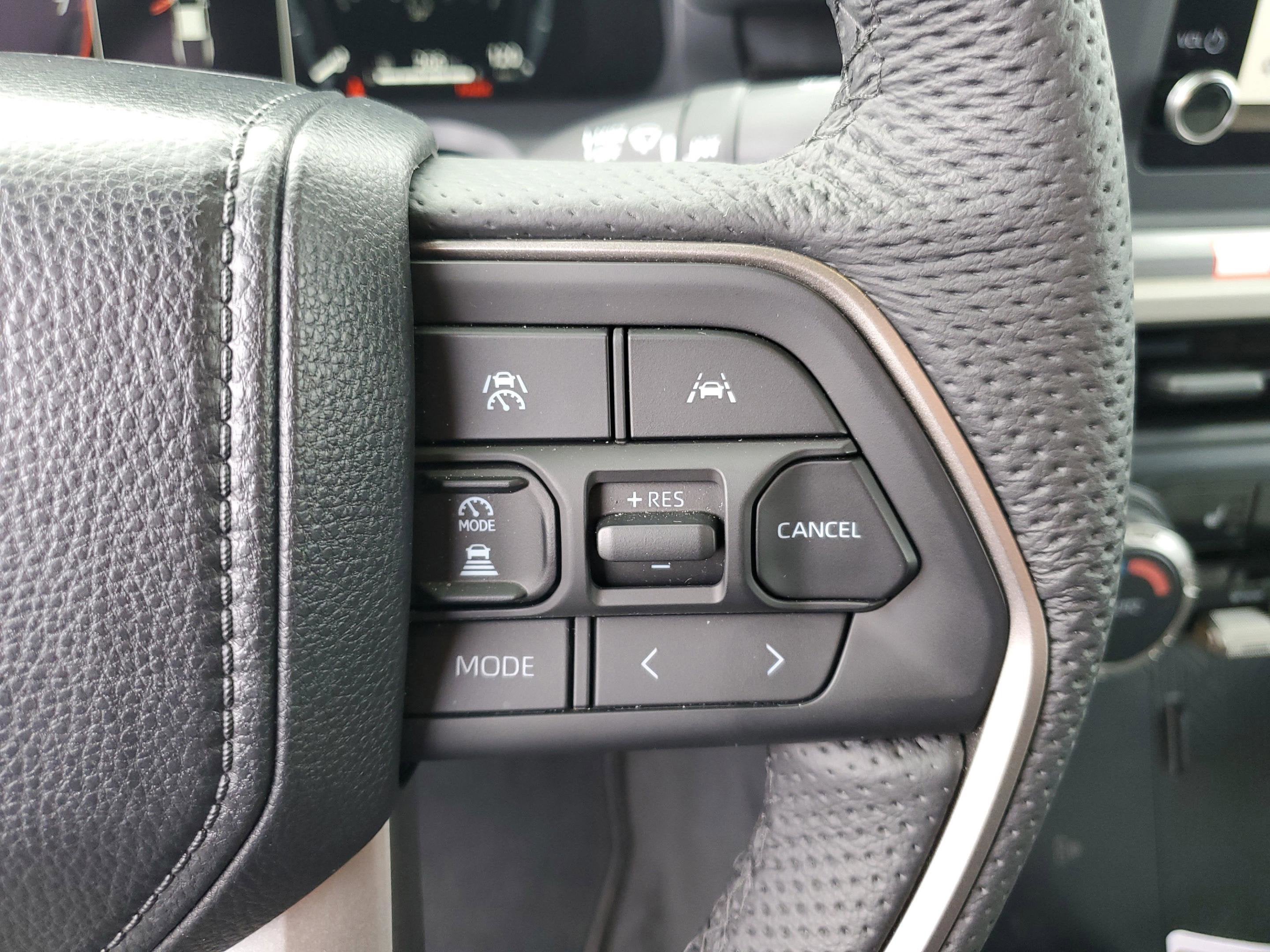 2025 Toyota Tacoma 4WD Base