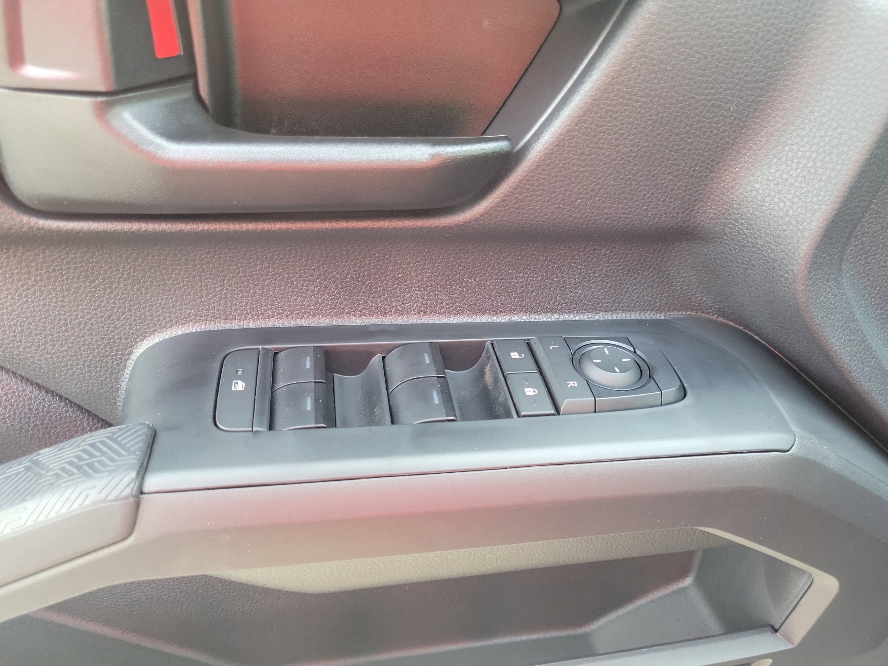 2026 Toyota Tacoma 4WD SR5