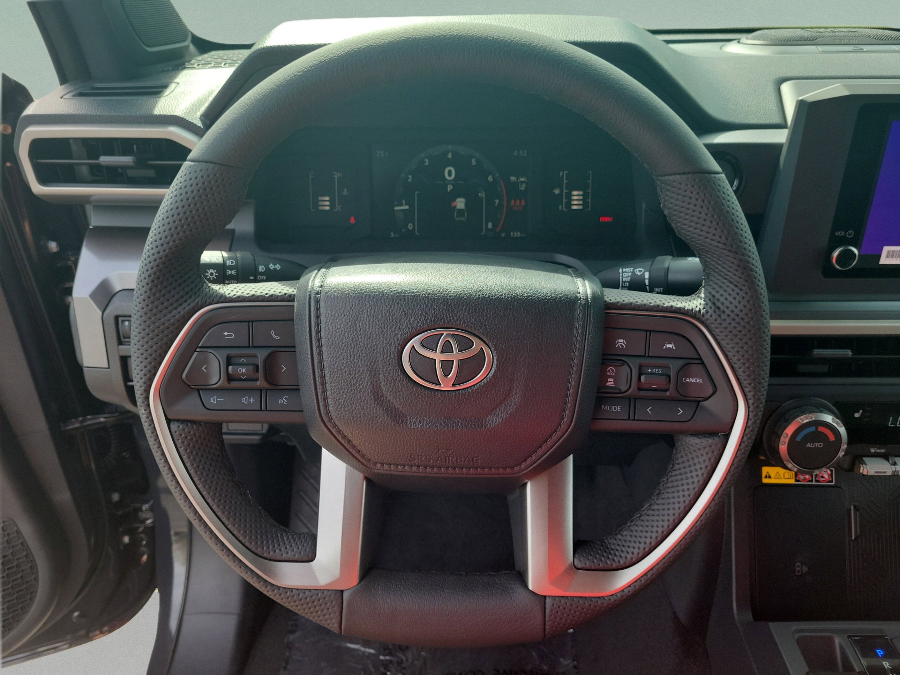 2026 Toyota Tacoma 4WD SR5