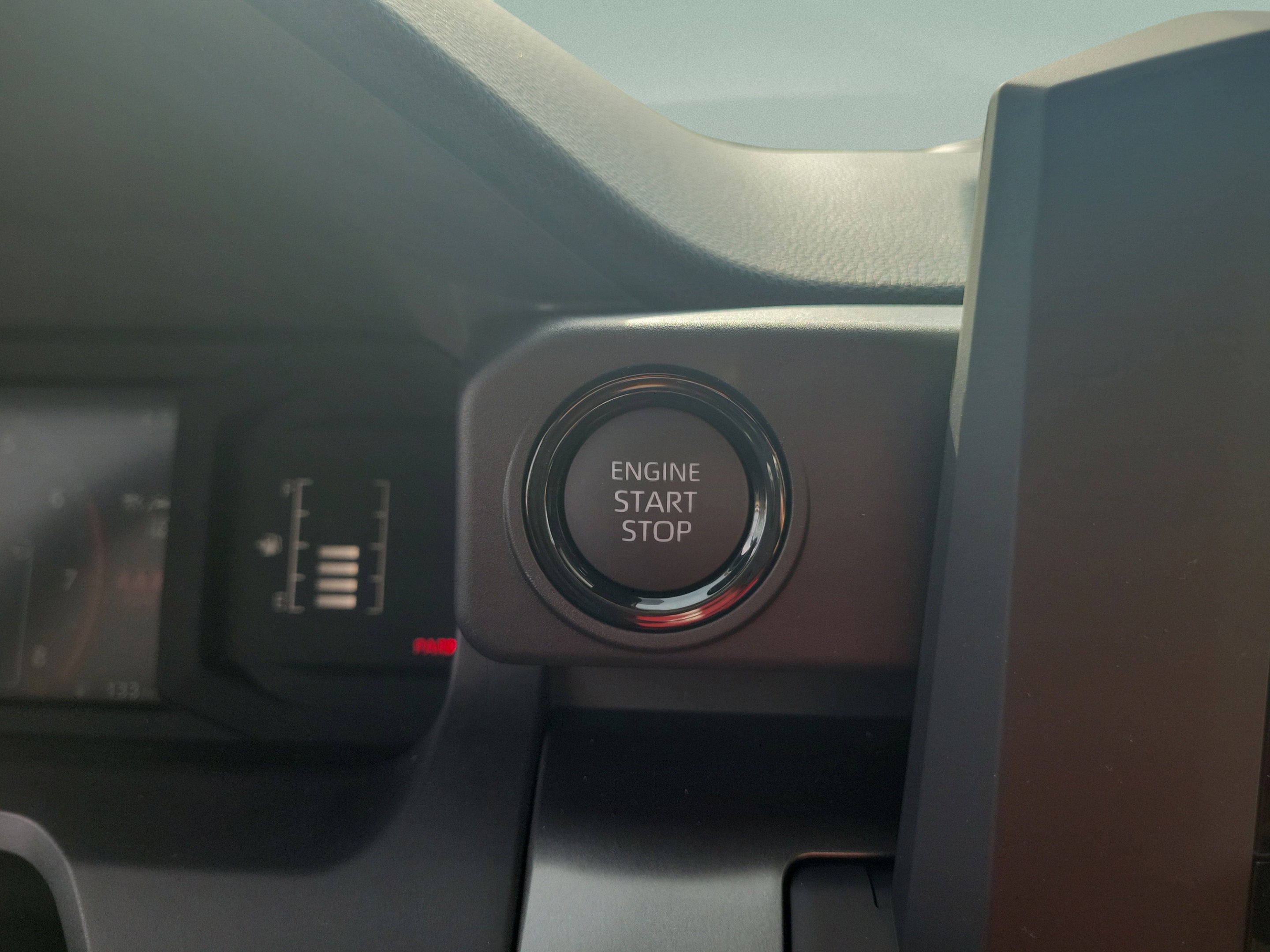2026 Toyota Tacoma 4WD SR5