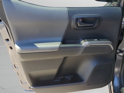 2022 Toyota Tacoma 2WD SR5