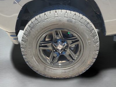 2022 Toyota Tacoma 2WD SR5