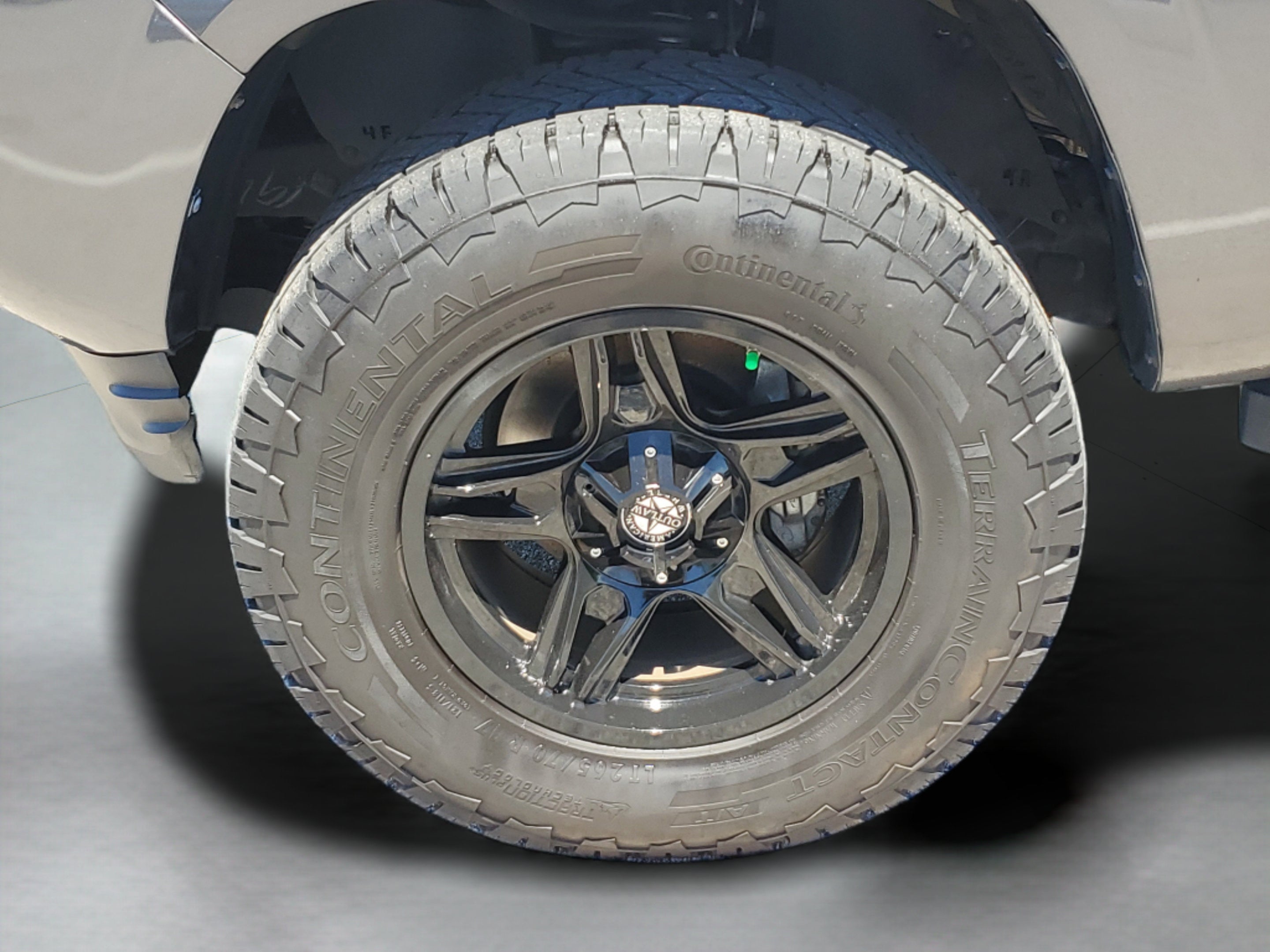 2022 Toyota Tacoma 2WD SR5