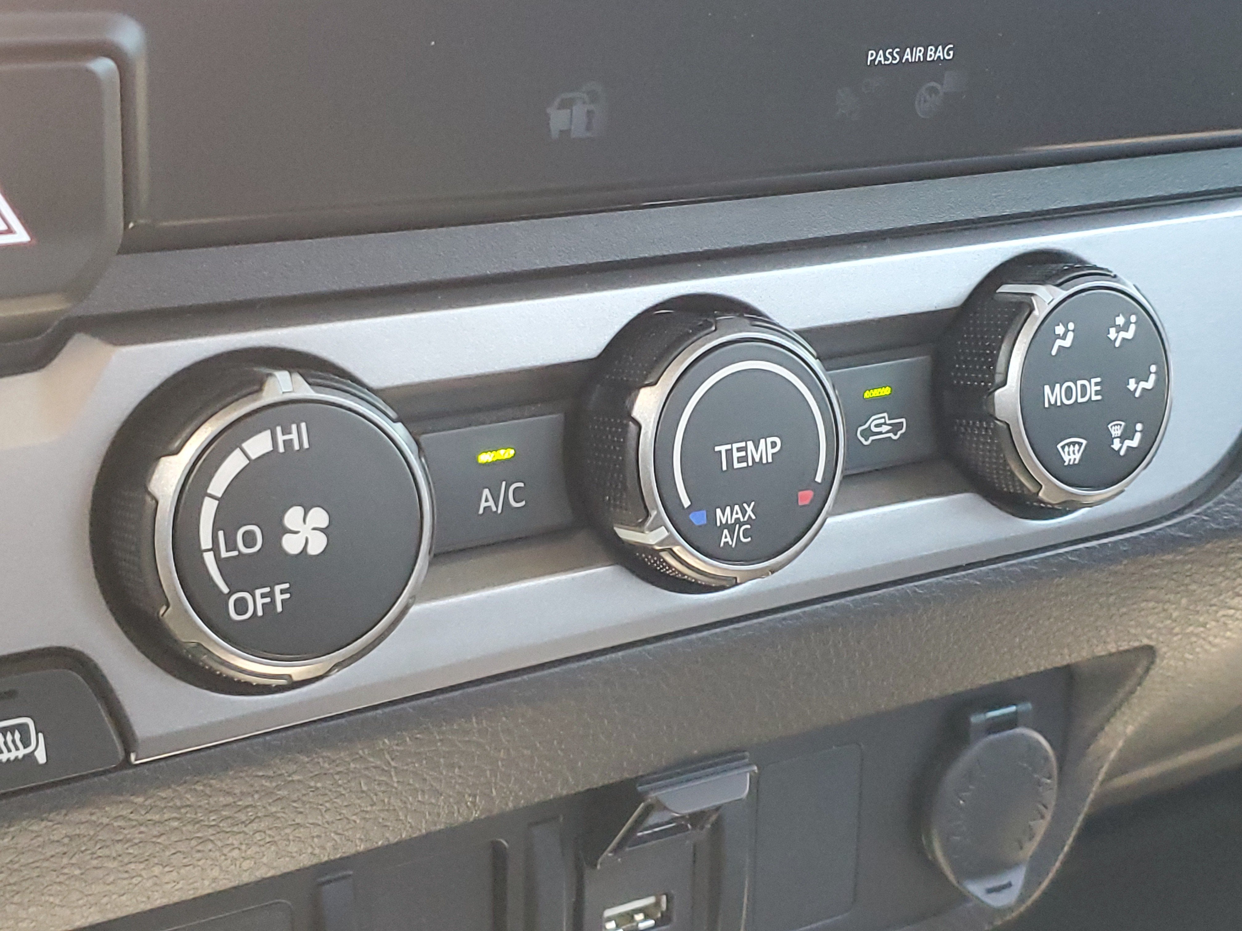 2022 Toyota Tacoma 2WD SR5