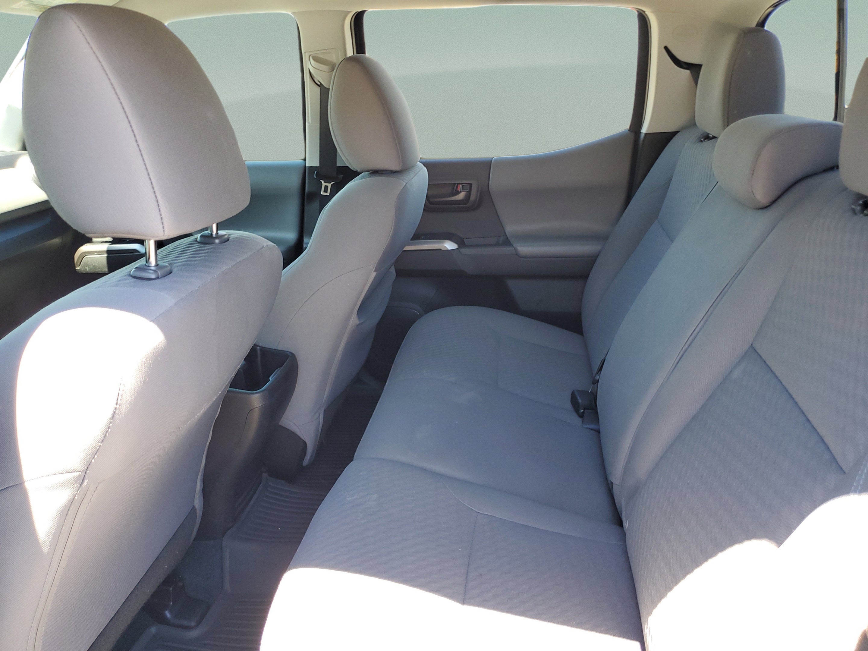 2022 Toyota Tacoma 2WD SR5