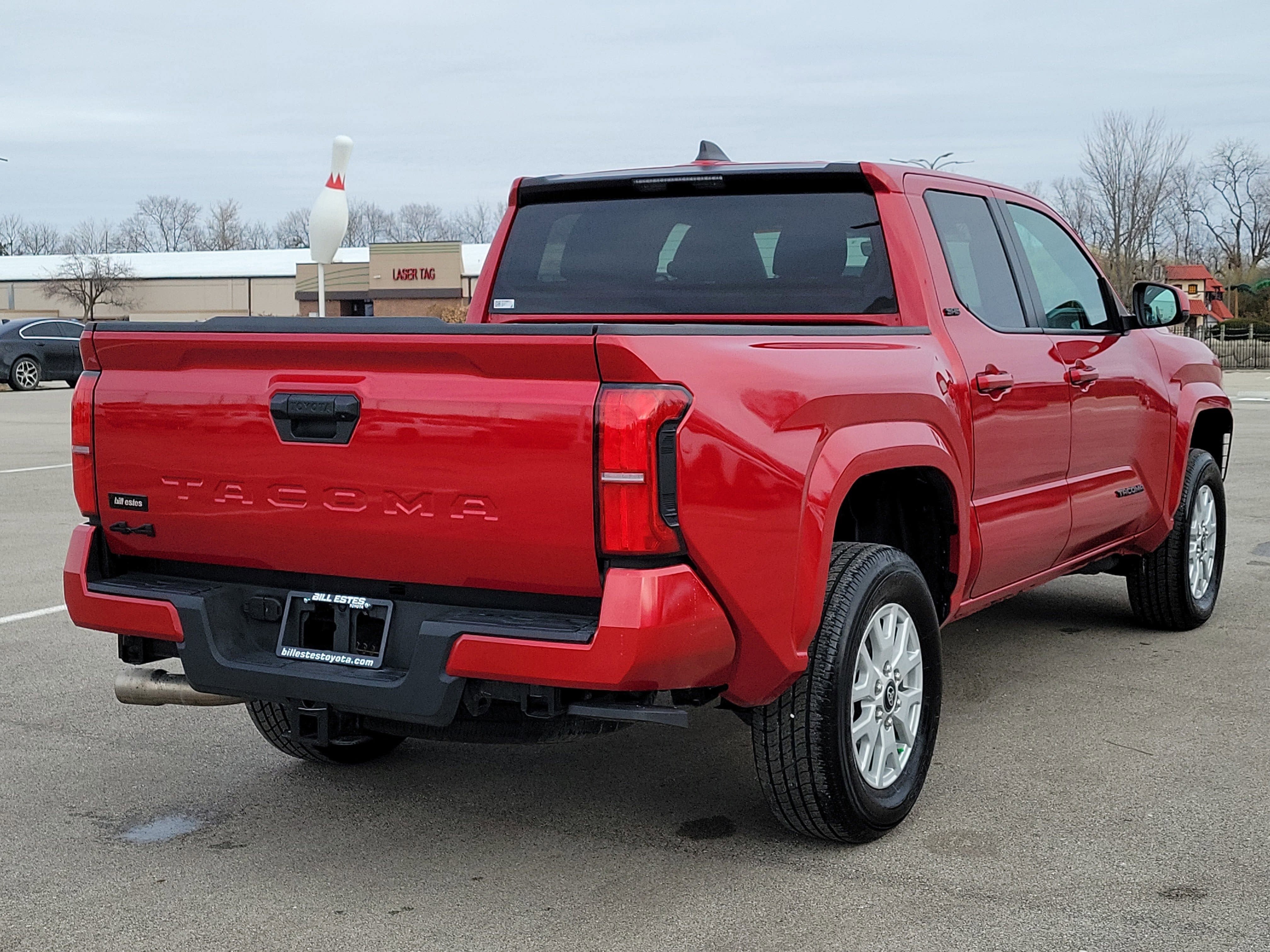 2025 Toyota Tacoma 4WD SR5