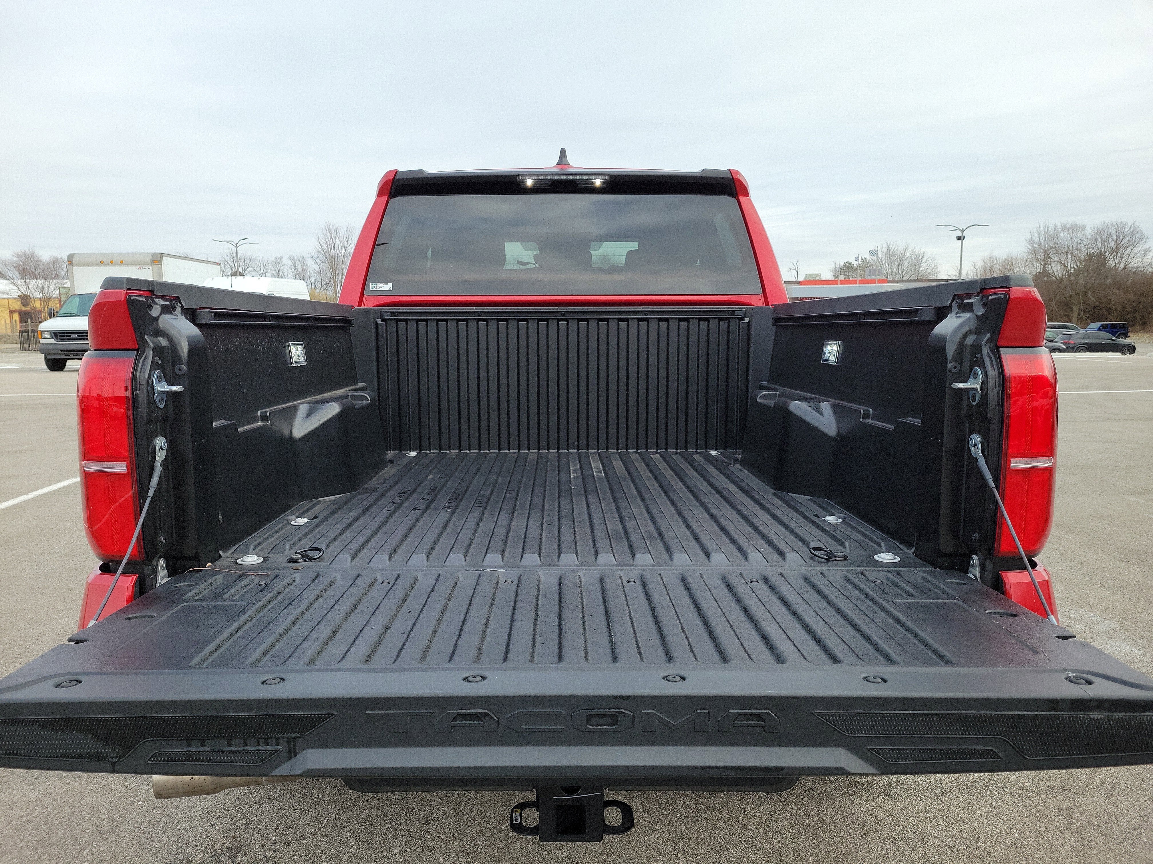 2025 Toyota Tacoma 4WD SR5