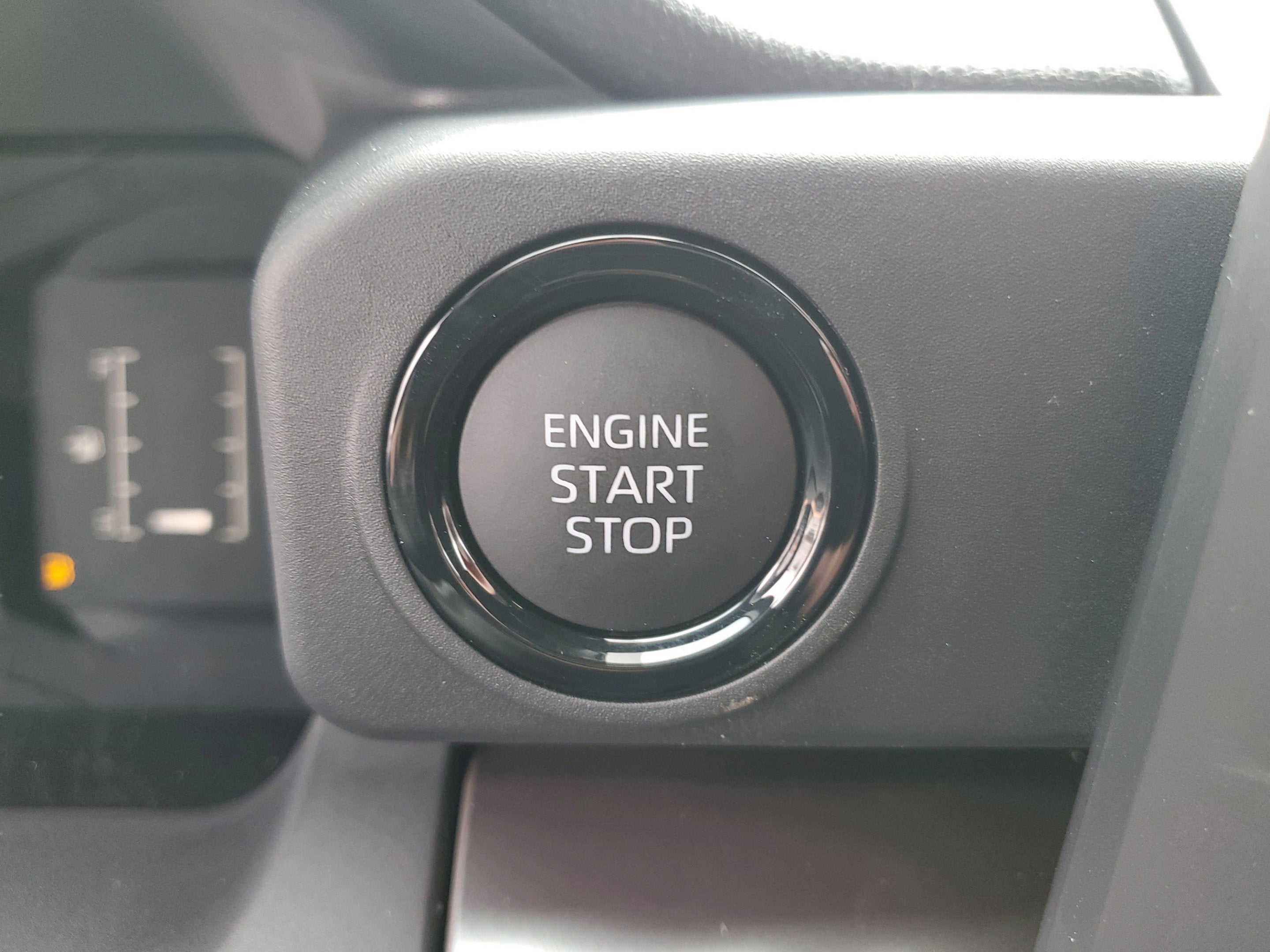 2026 Toyota Tacoma 4WD SR5