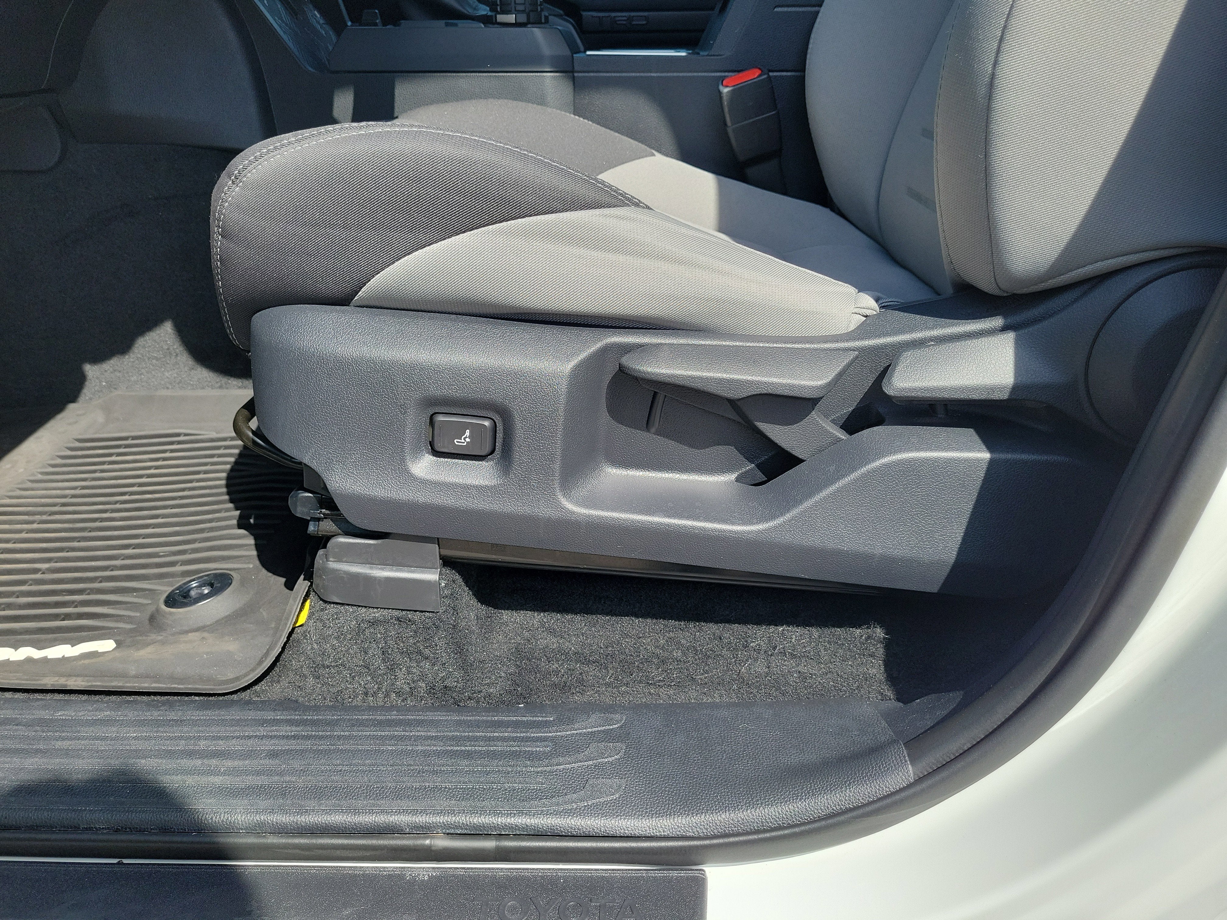 2025 Toyota Tacoma 4WD TRD Off Road Hybrid