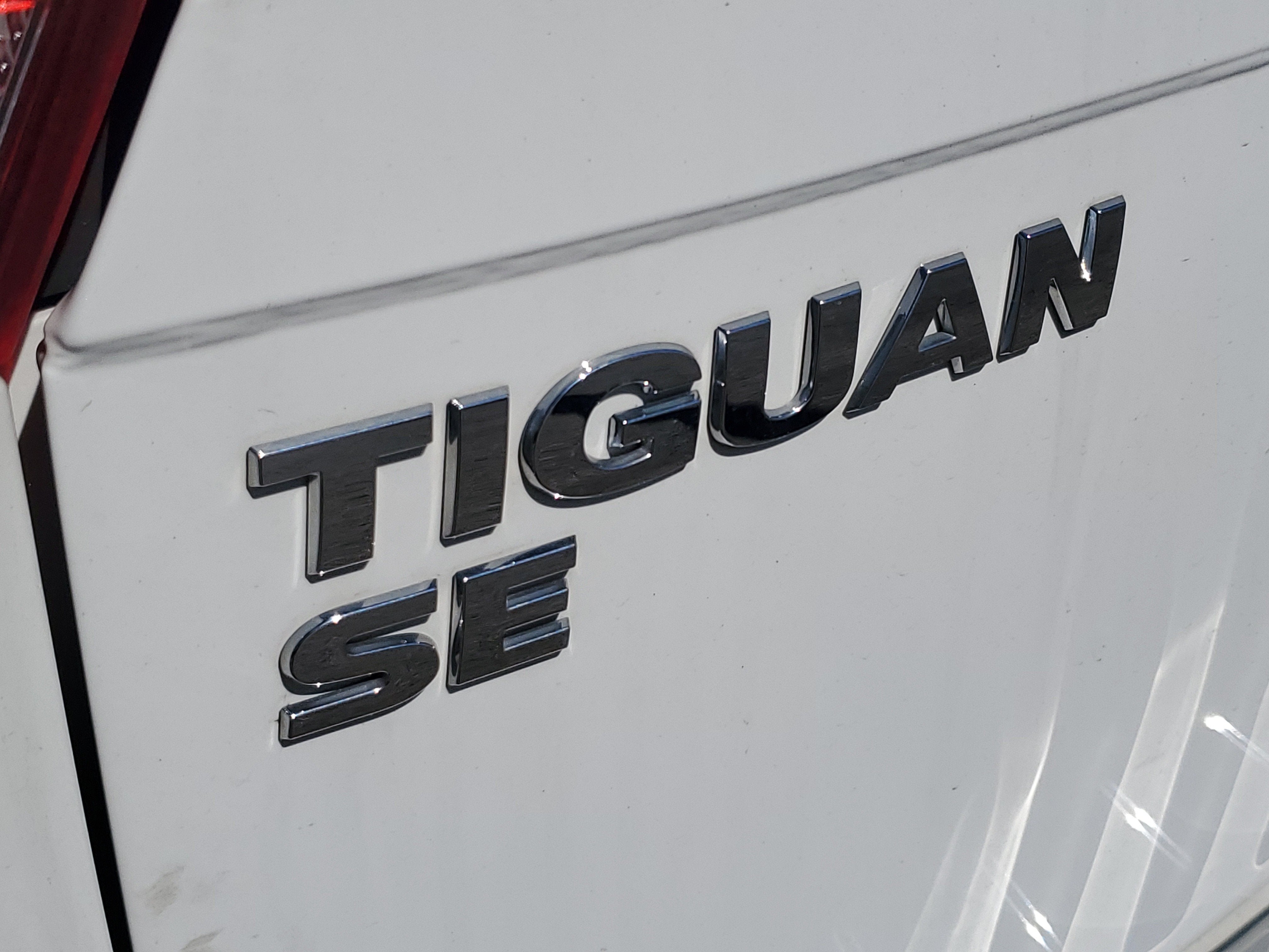 2021 Volkswagen Tiguan 2.0T SE