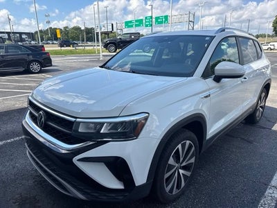 2022 Volkswagen Taos SE