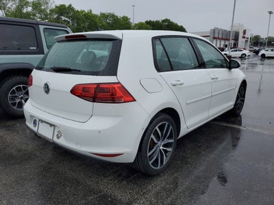 2016 Volkswagen Golf TSI SE 4-Door