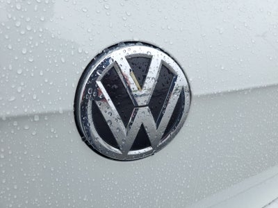 2016 Volkswagen Golf TSI SE 4-Door