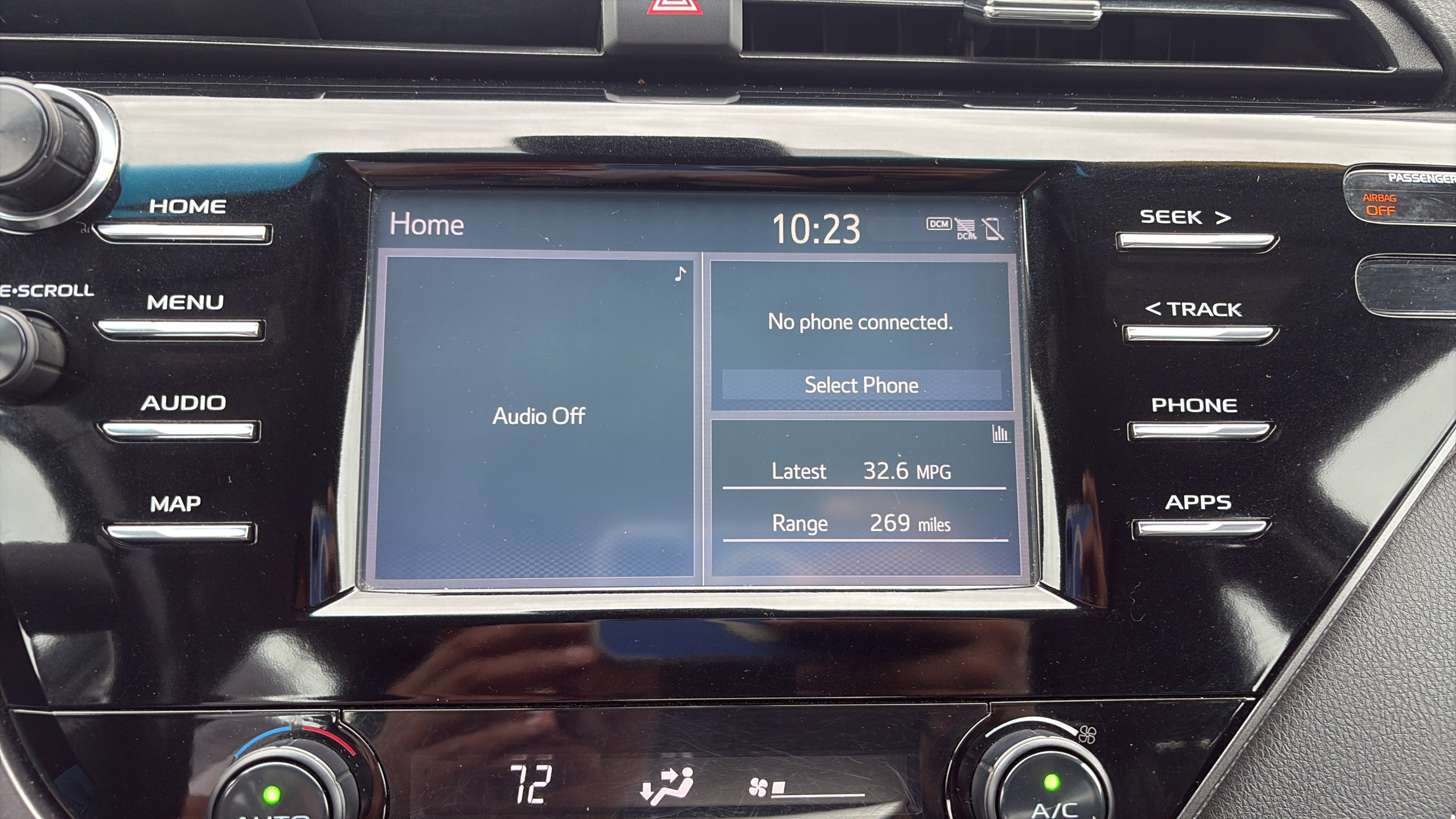 2019 Toyota Camry SE