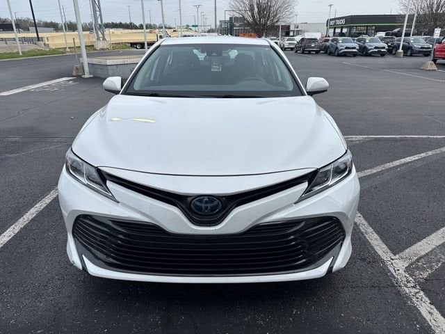 2019 Toyota Camry Hybrid LE