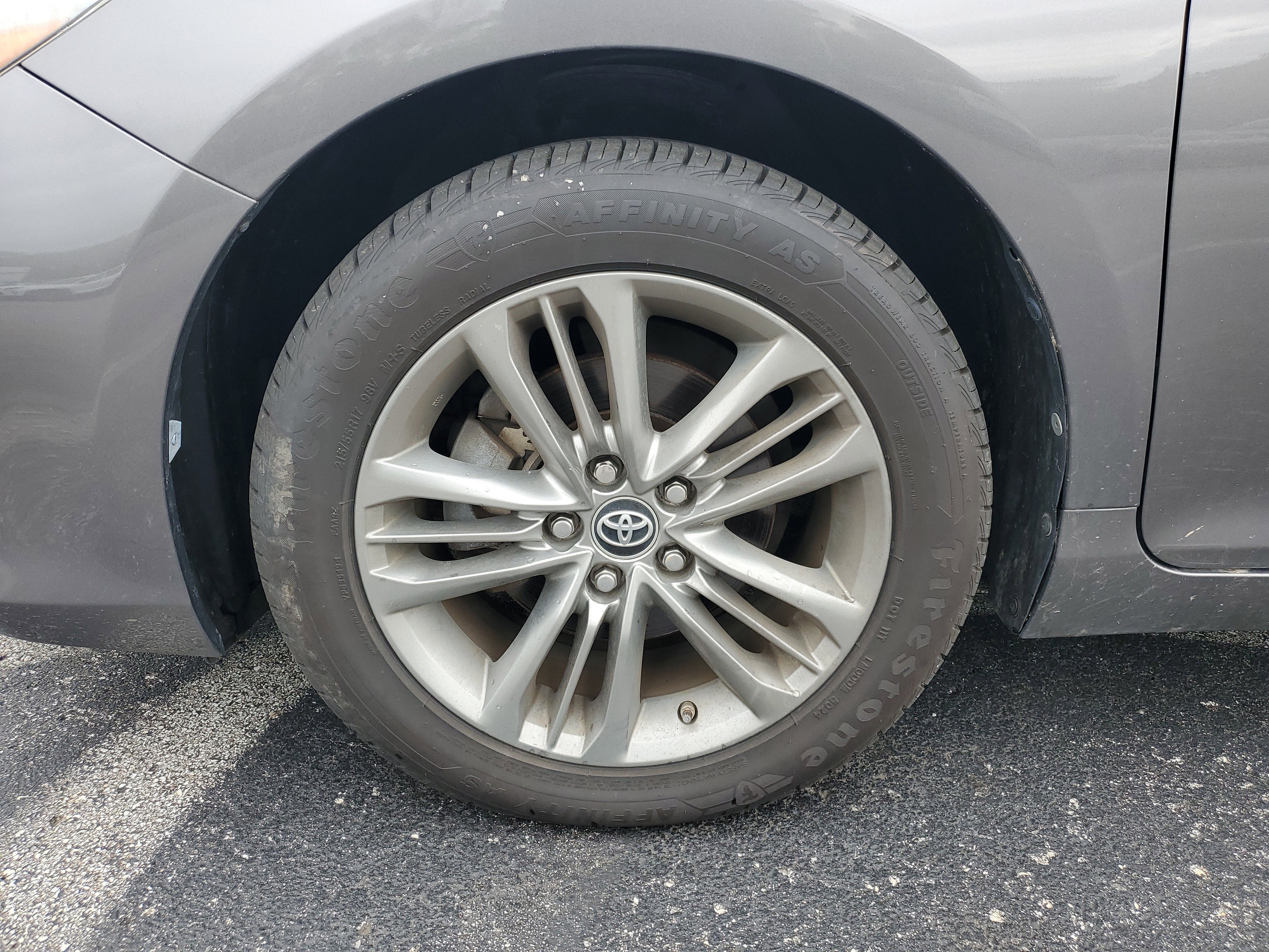 2017 Toyota Camry SE