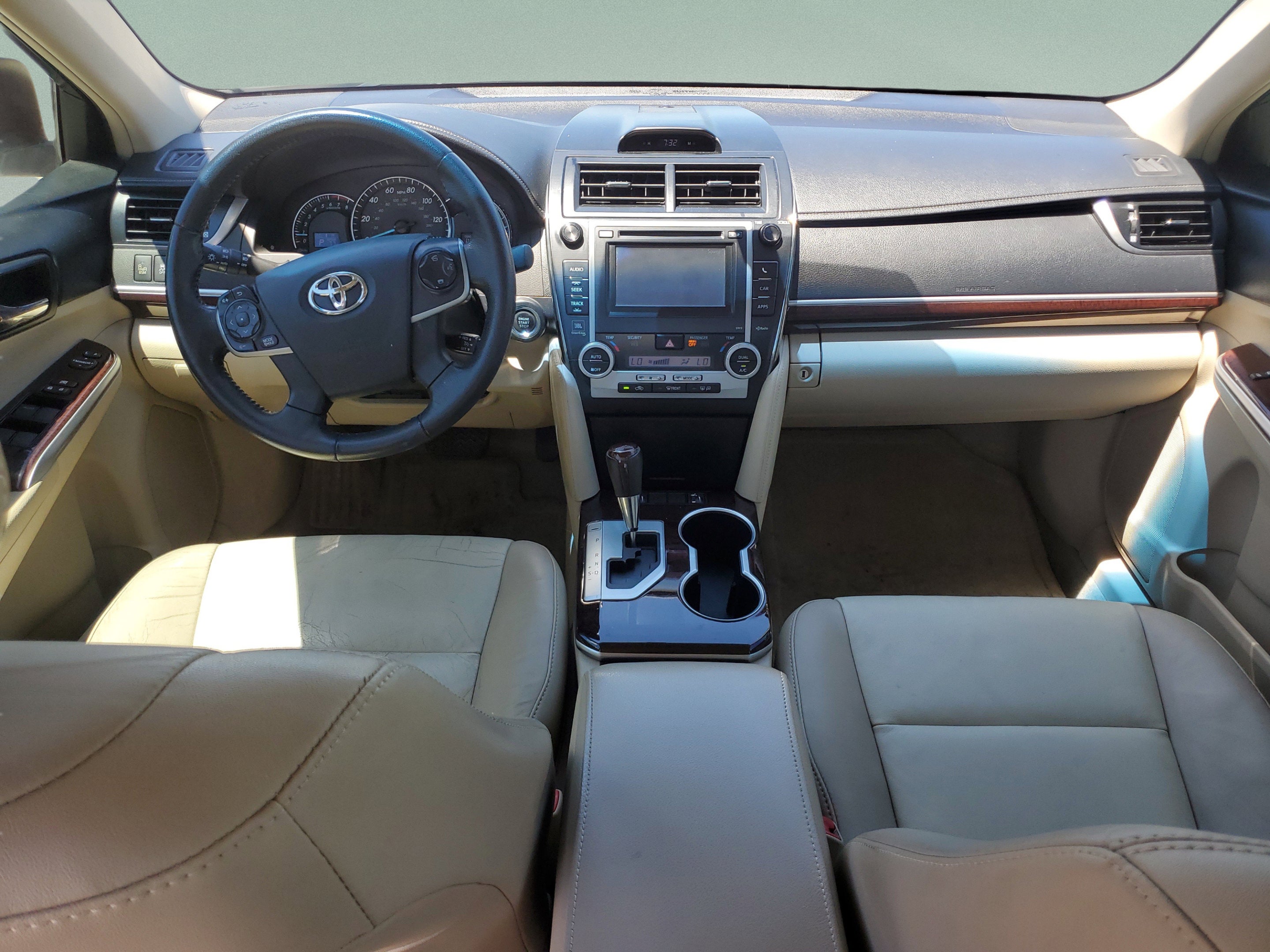 2012 Toyota Camry XLE