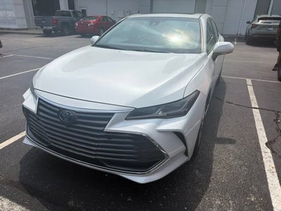2021 Toyota Avalon Hybrid Limited