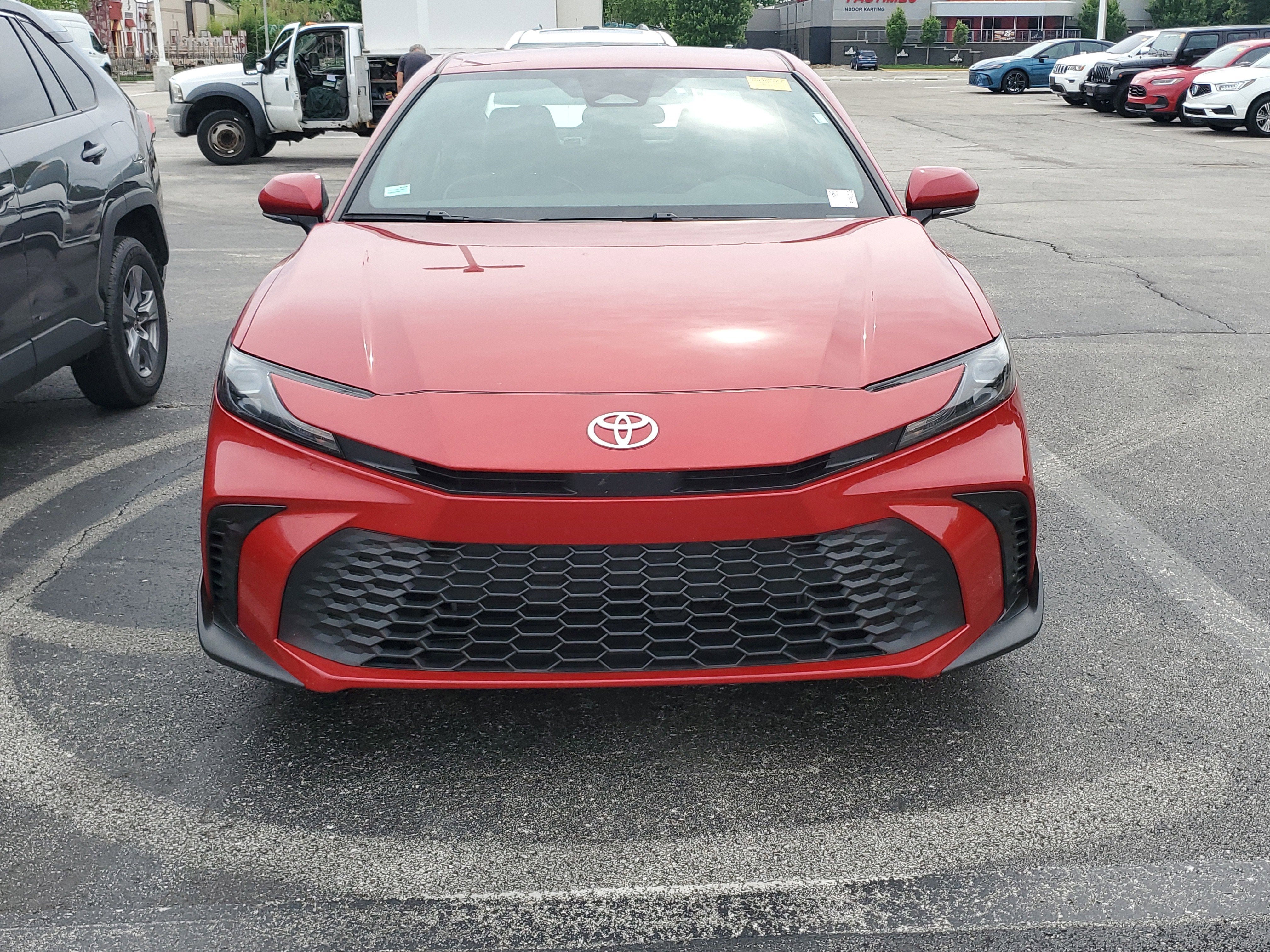 2025 Toyota Camry SE