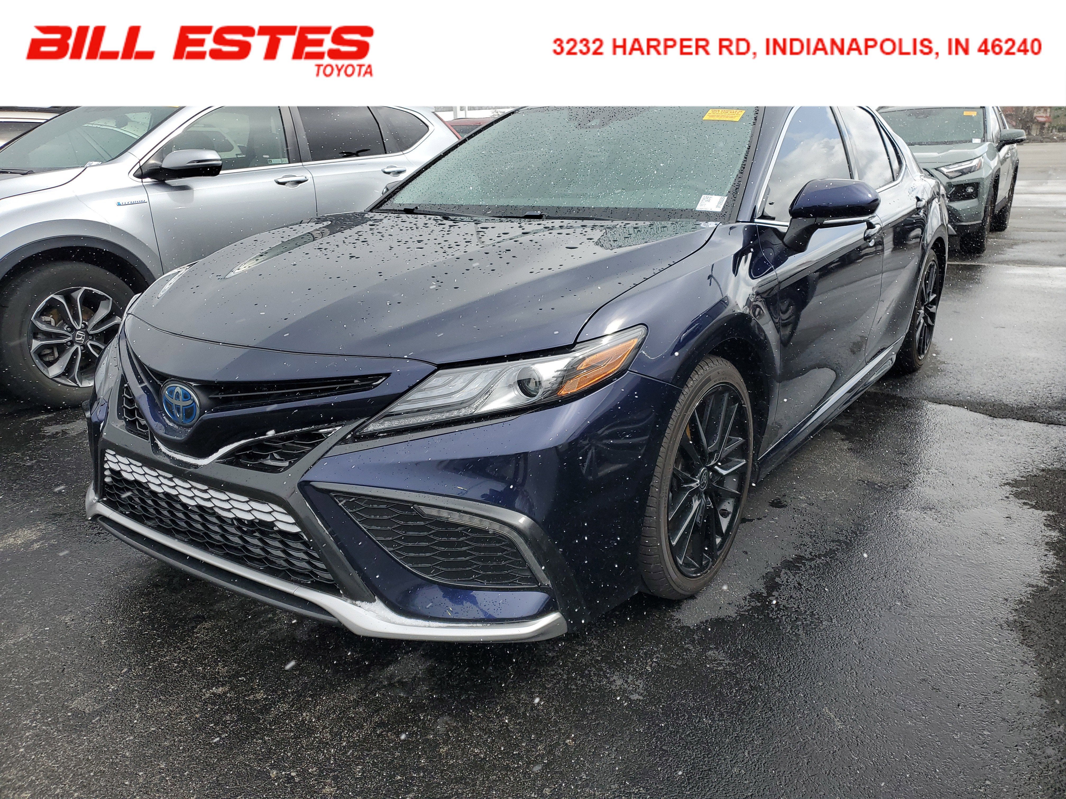 2022 Toyota Camry Hybrid XSE