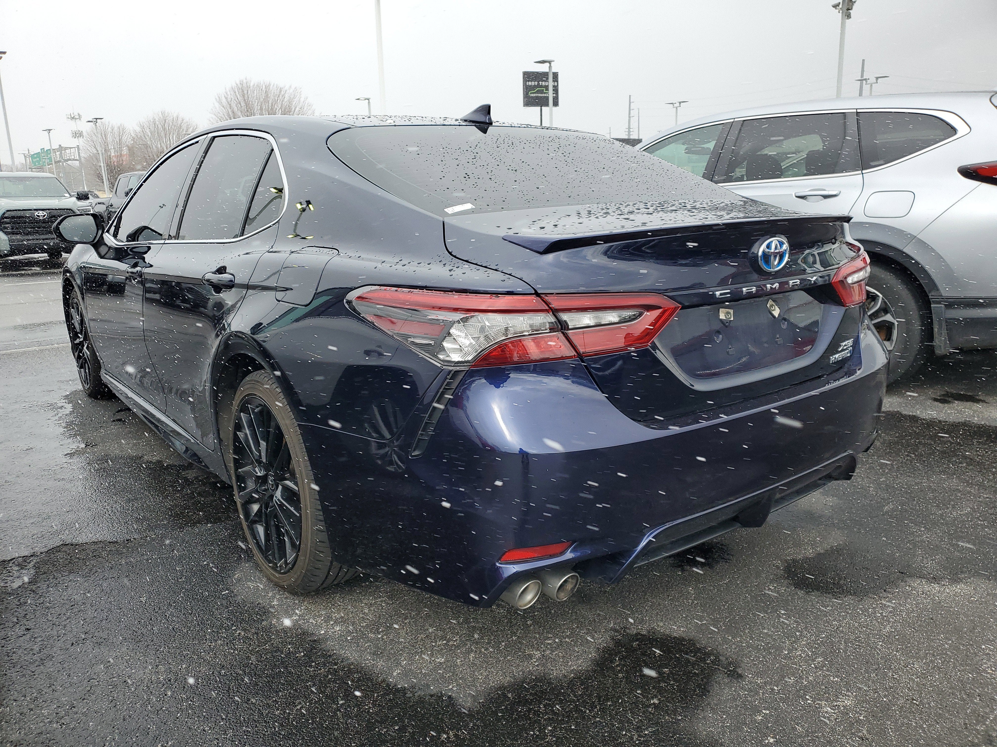 2022 Toyota Camry Hybrid XSE