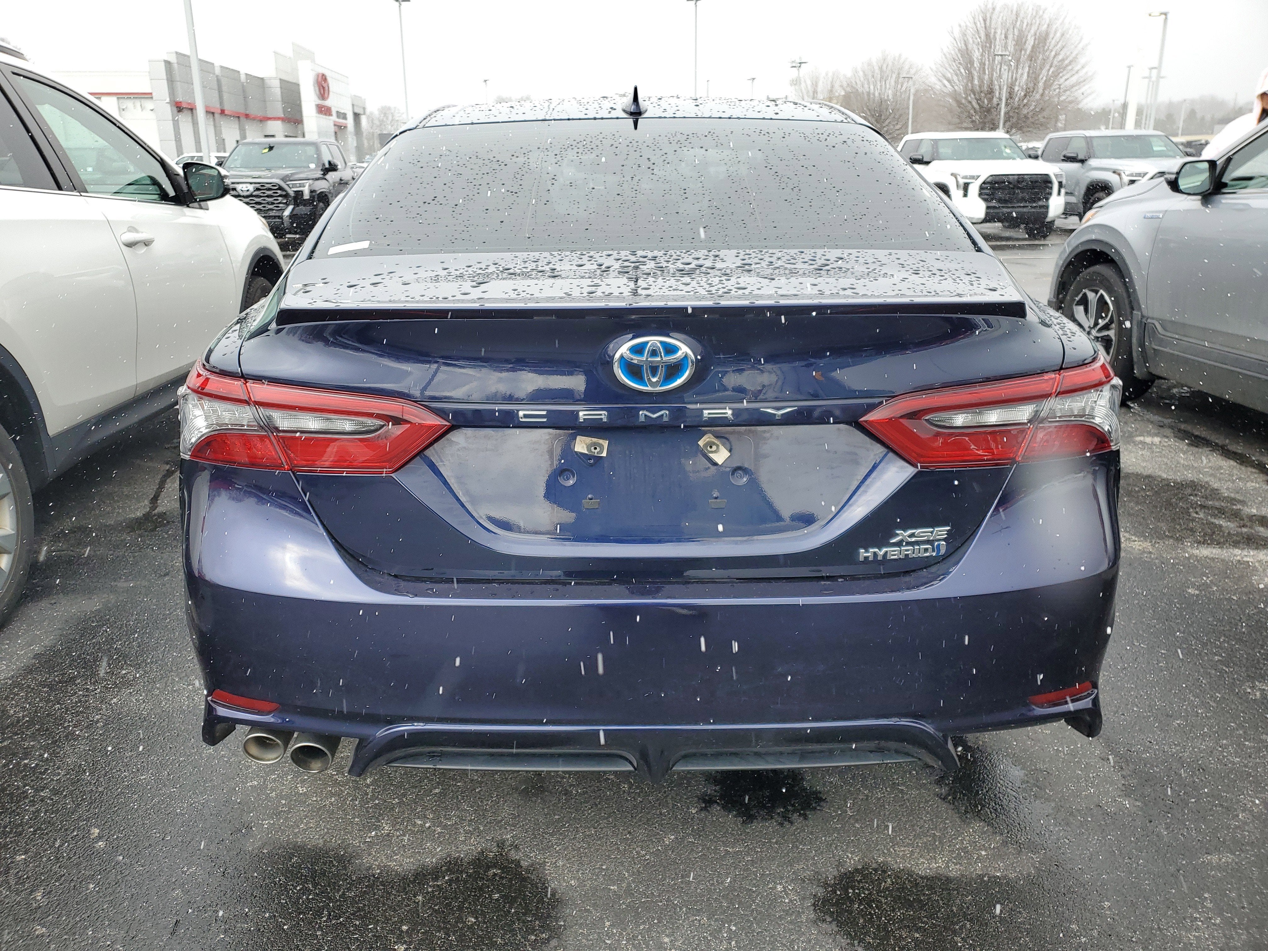 2022 Toyota Camry Hybrid XSE