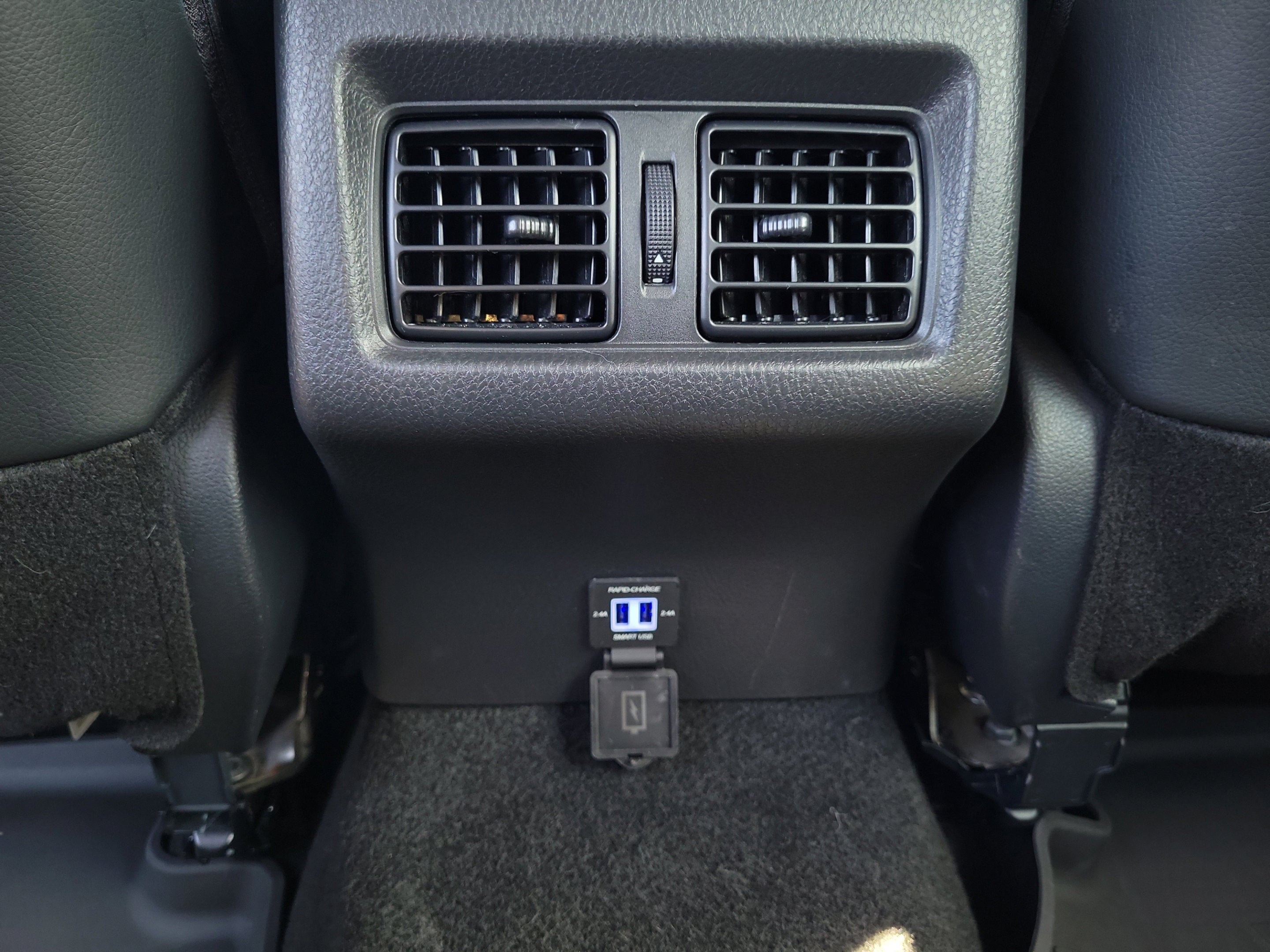 2024 Toyota Camry Hybrid SE