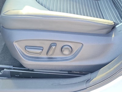 2024 Toyota Camry Hybrid SE