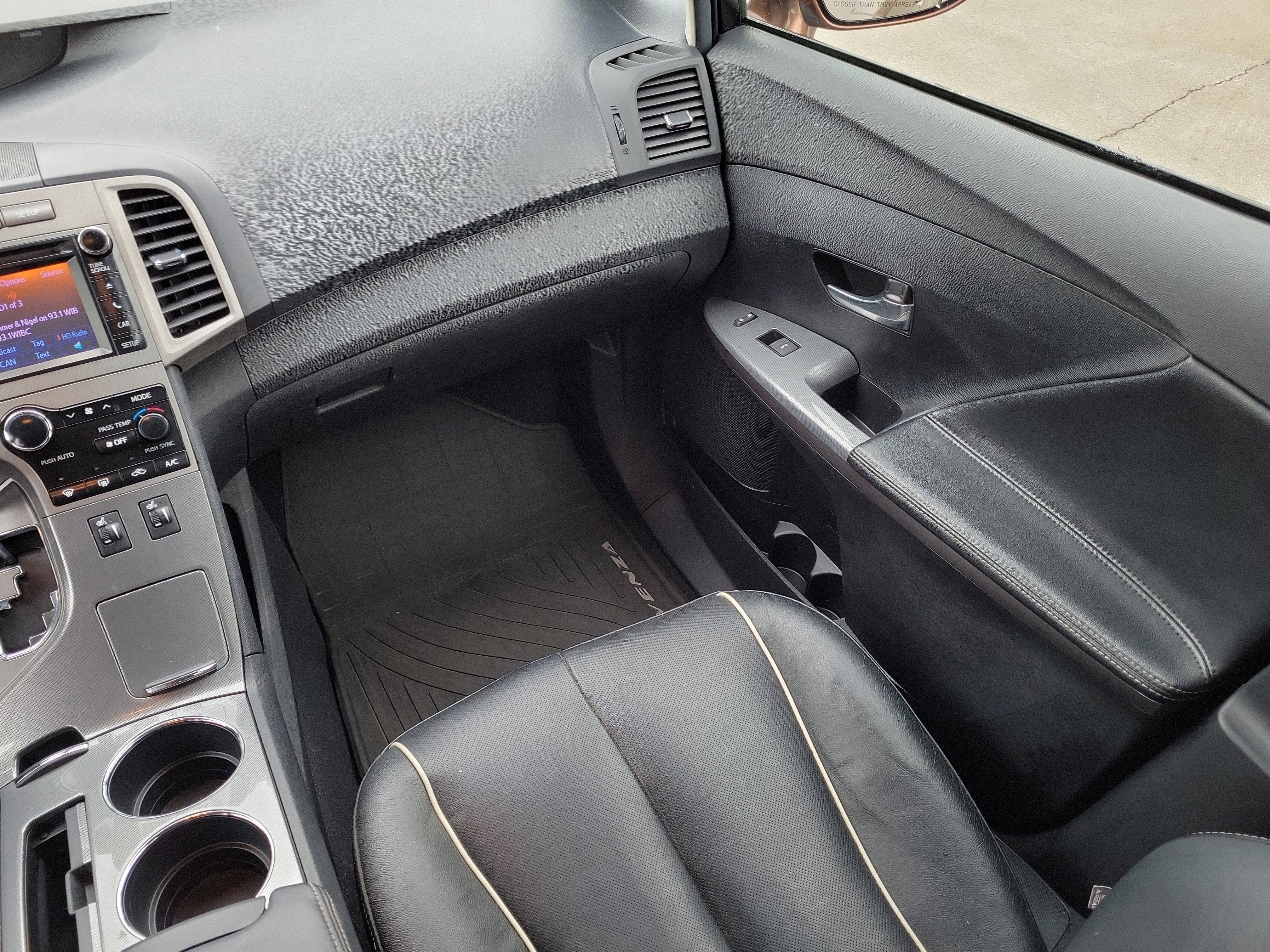 2013 Toyota Venza XLE