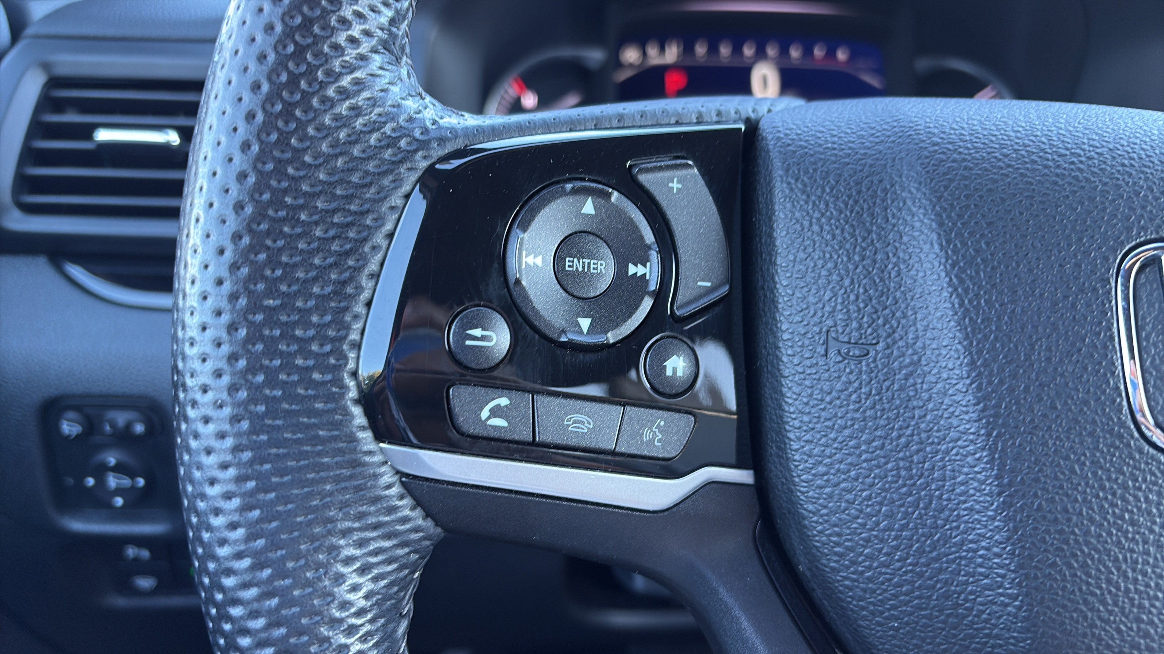 2023 Honda Passport Elite