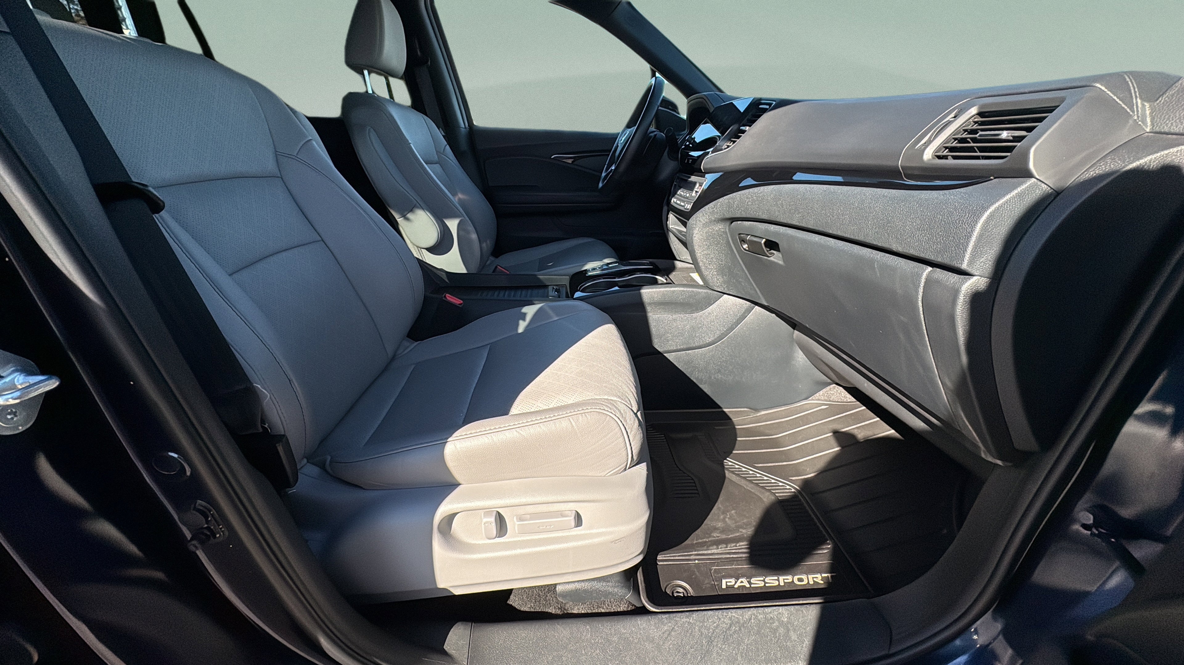 2023 Honda Passport Elite