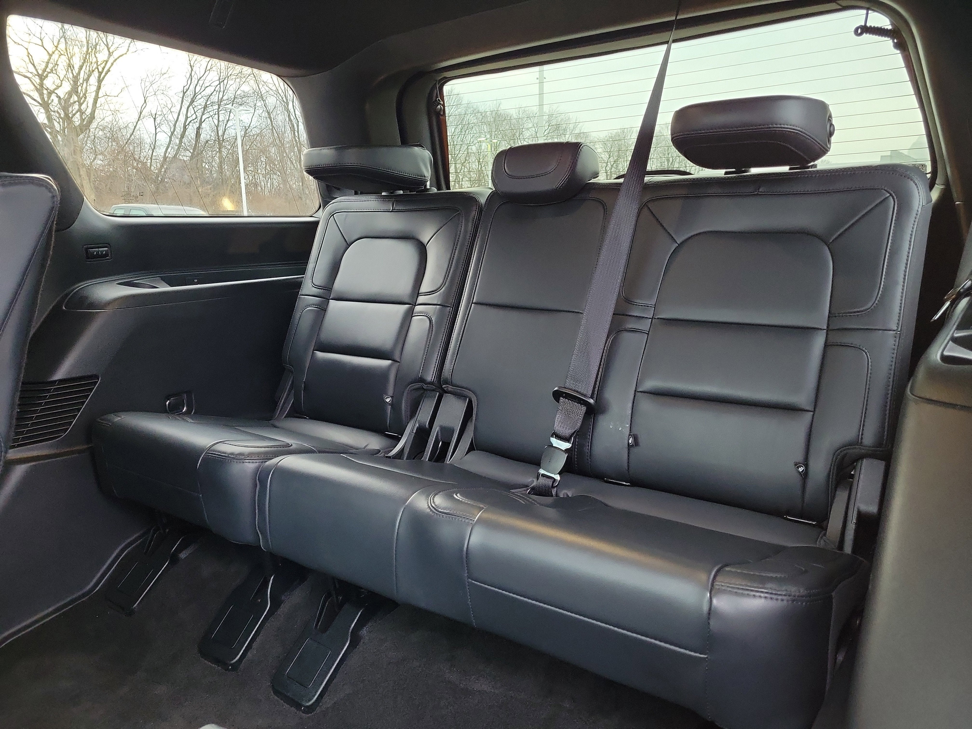 2022 Lincoln Navigator Standard