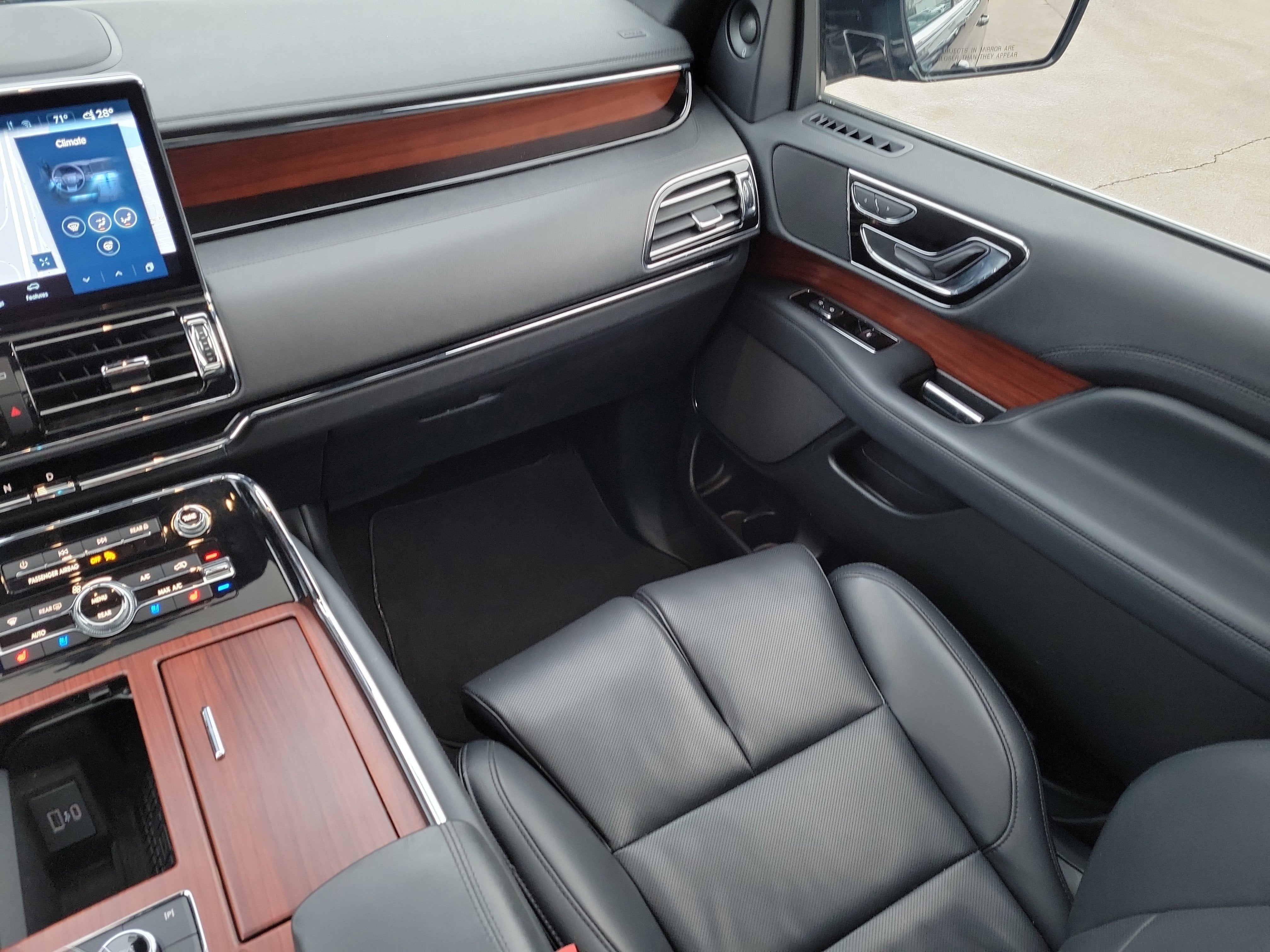 2022 Lincoln Navigator Standard