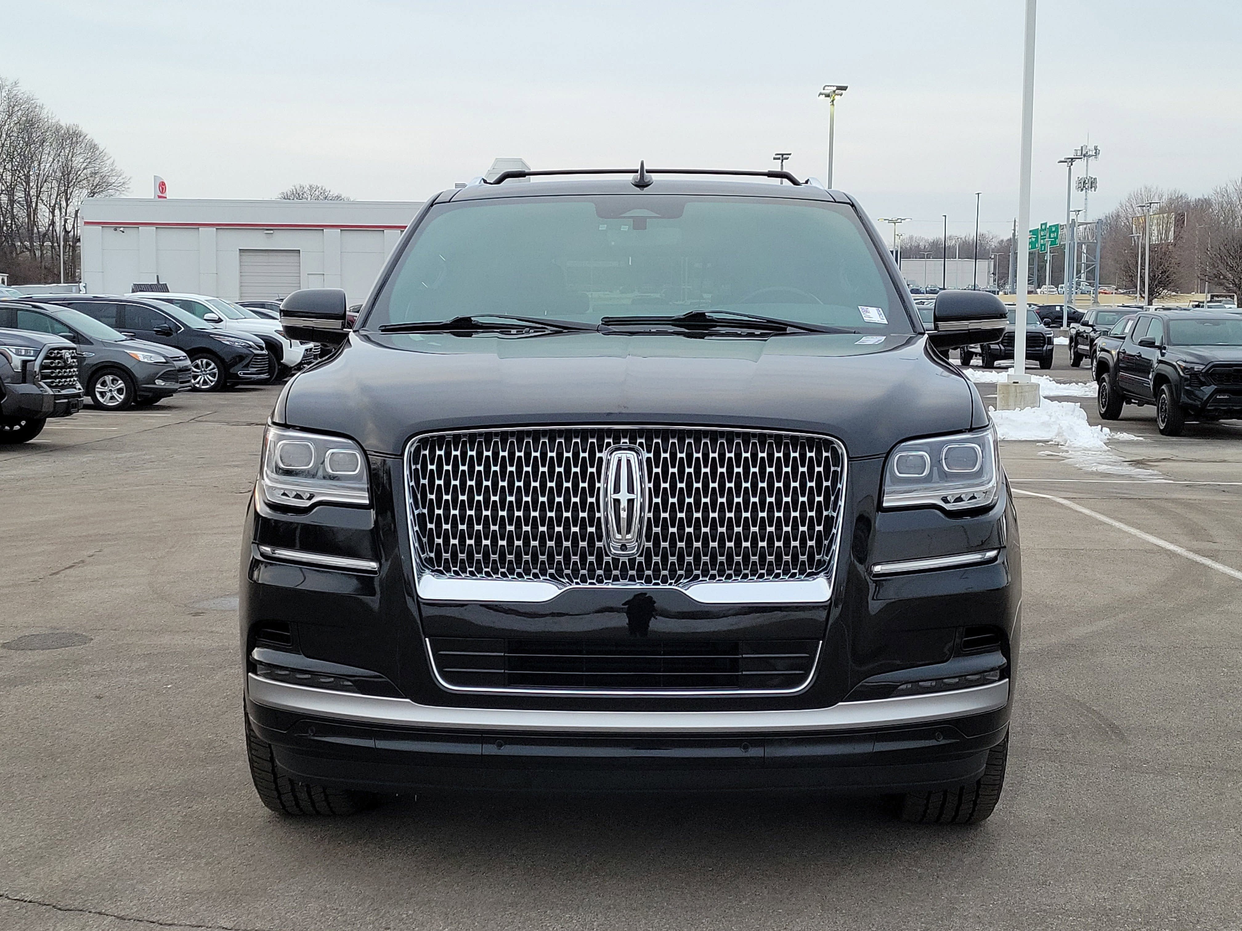 2022 Lincoln Navigator Standard