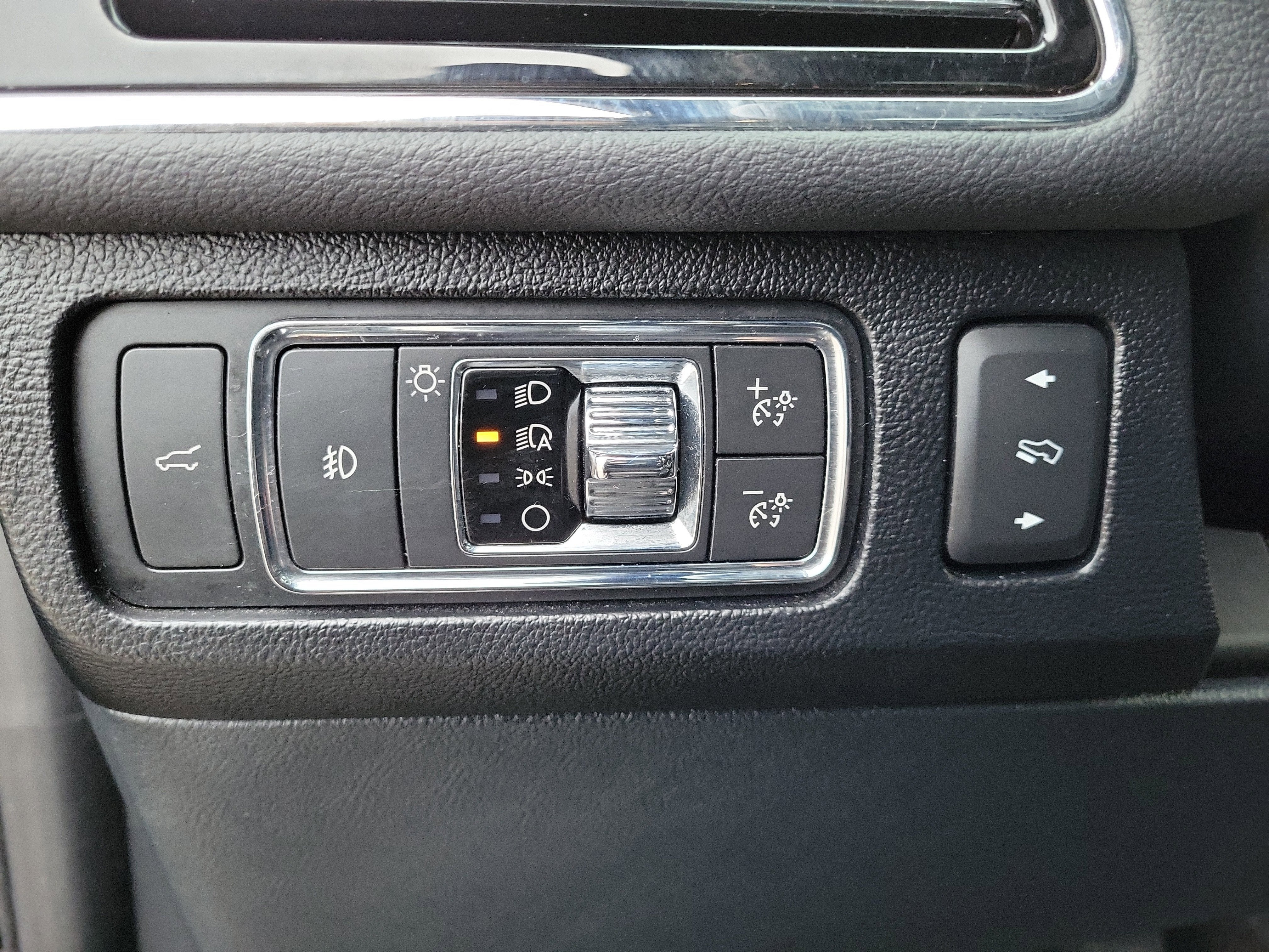 2022 Lincoln Navigator Standard