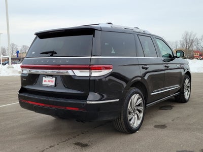 2022 Lincoln Navigator Standard