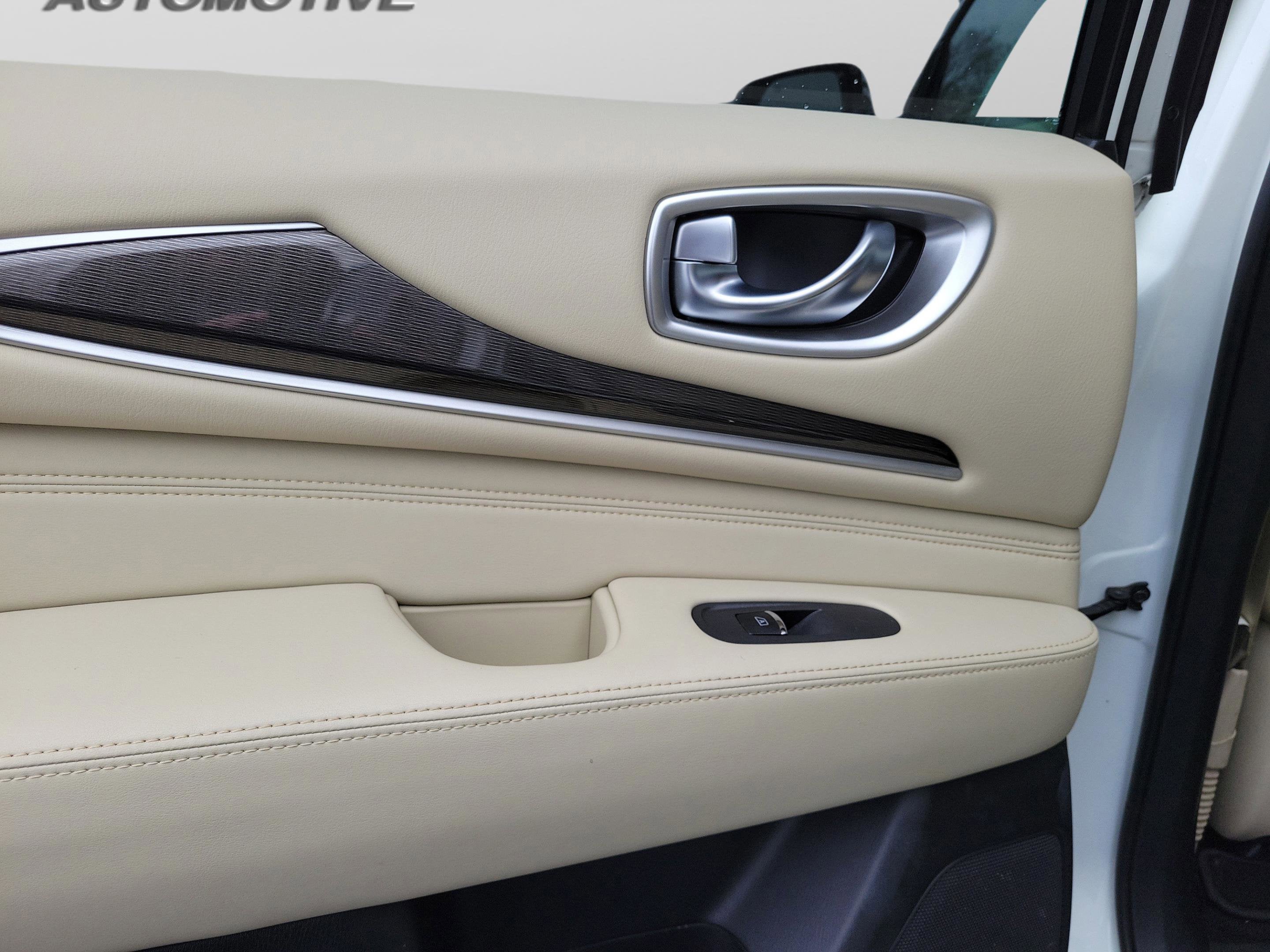 2018 INFINITI QX60 Base