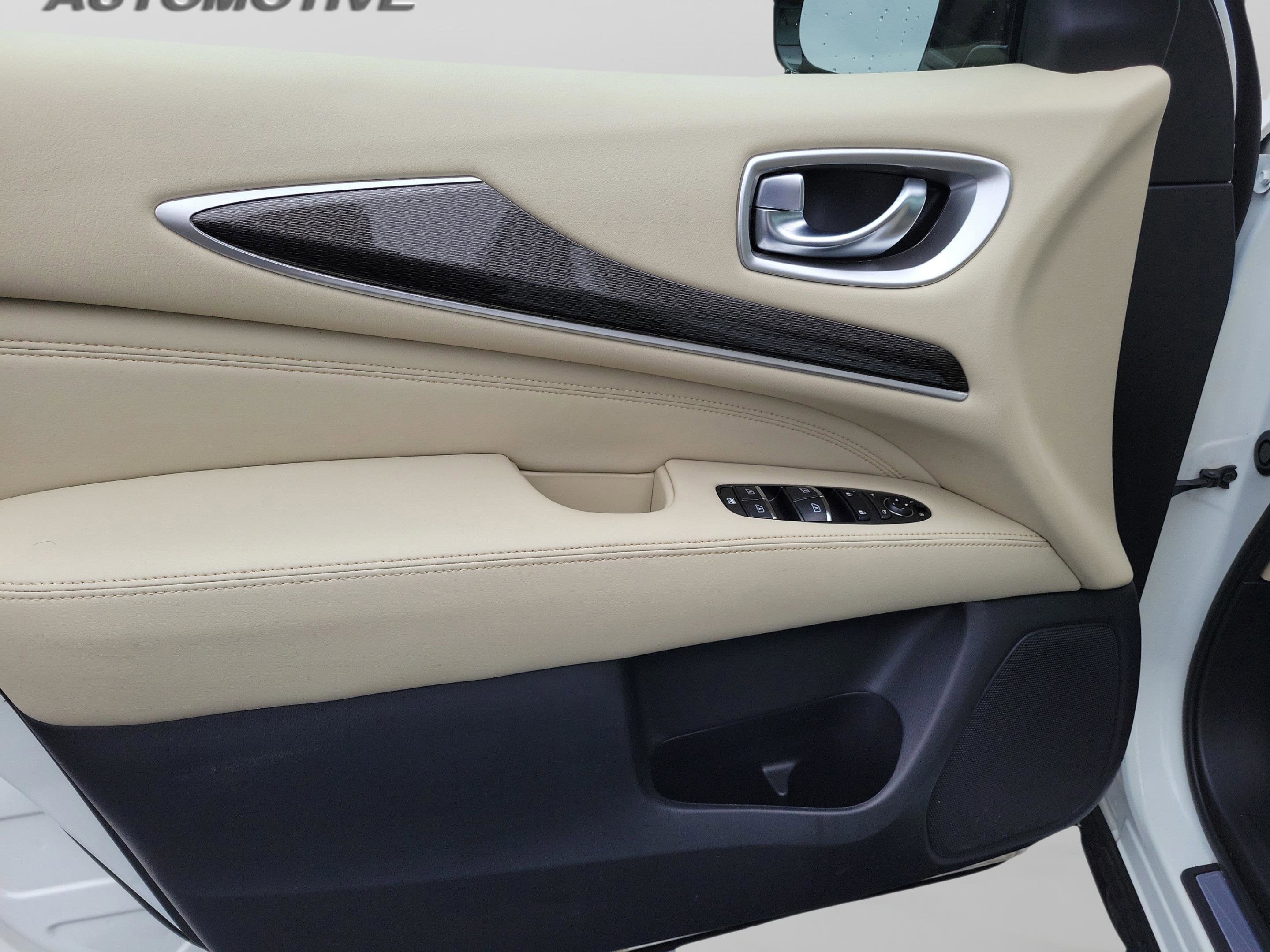 2018 INFINITI QX60 Base