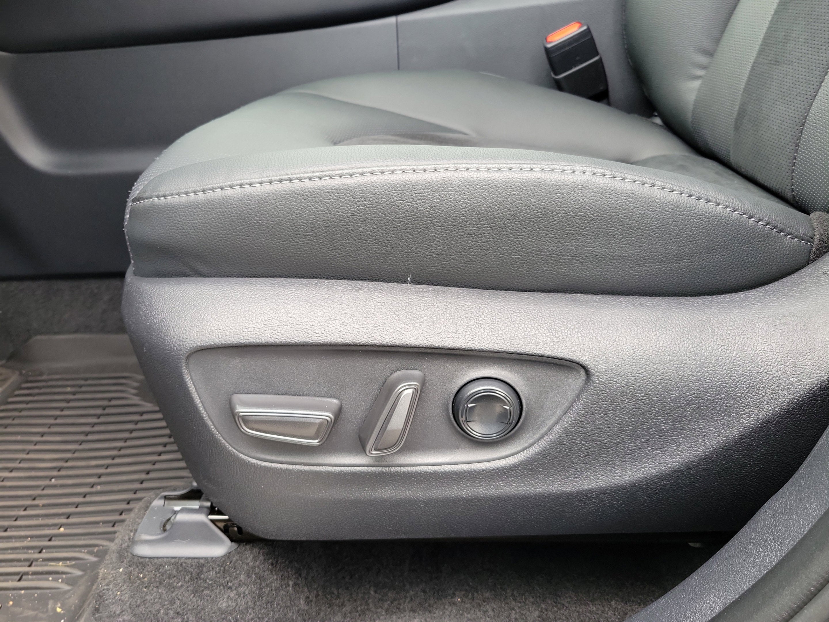 2026 Toyota Grand Highlander MAX Platinum